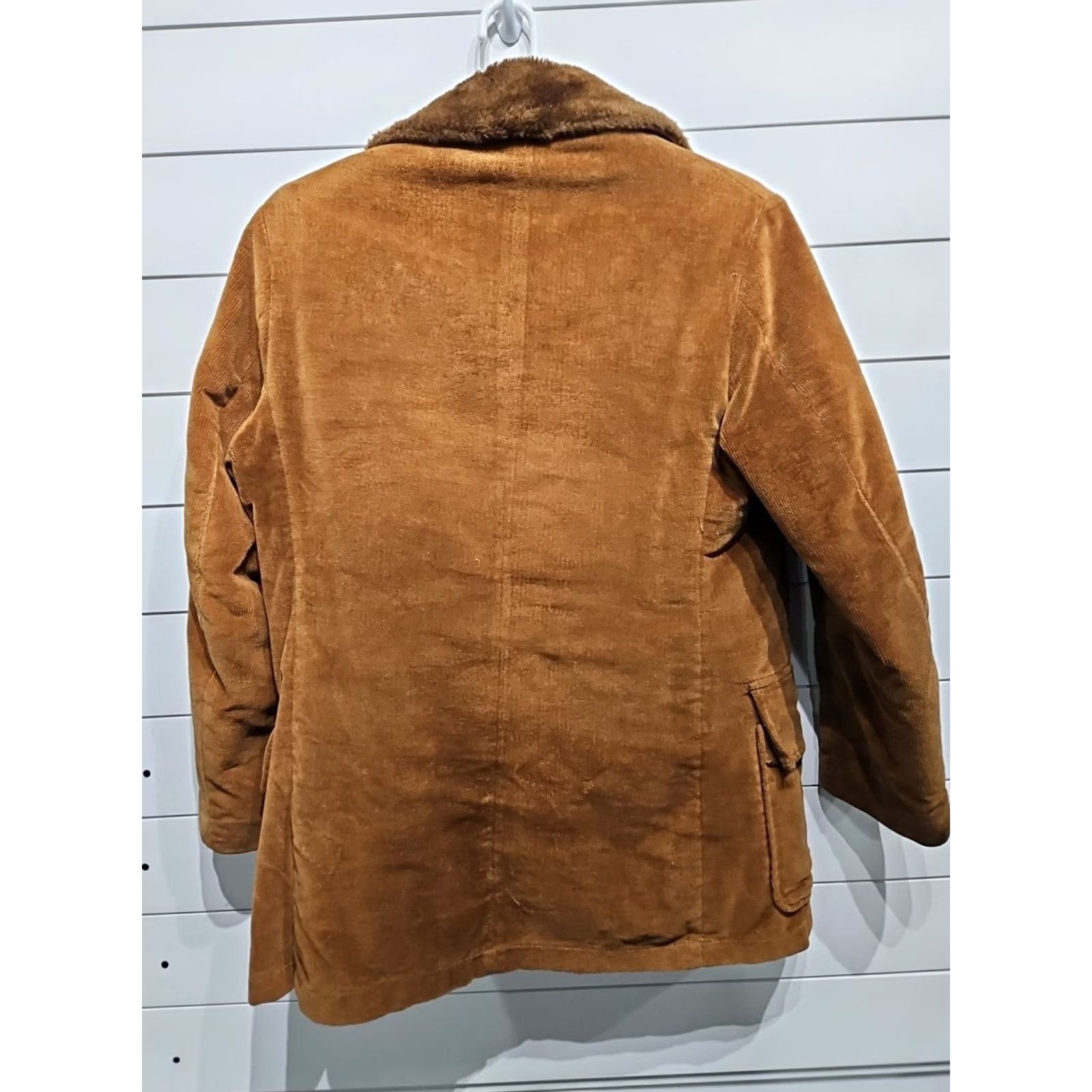 Vintage VINTAGE William Barry Corduroy Fur Lined Brown Coat Jacket Mens 40 USA Made Corduroy Winter Coat Lined USA 70s 1970s Mens 40 Brown Size US XXS / EU 40 - 2 Thumbnail