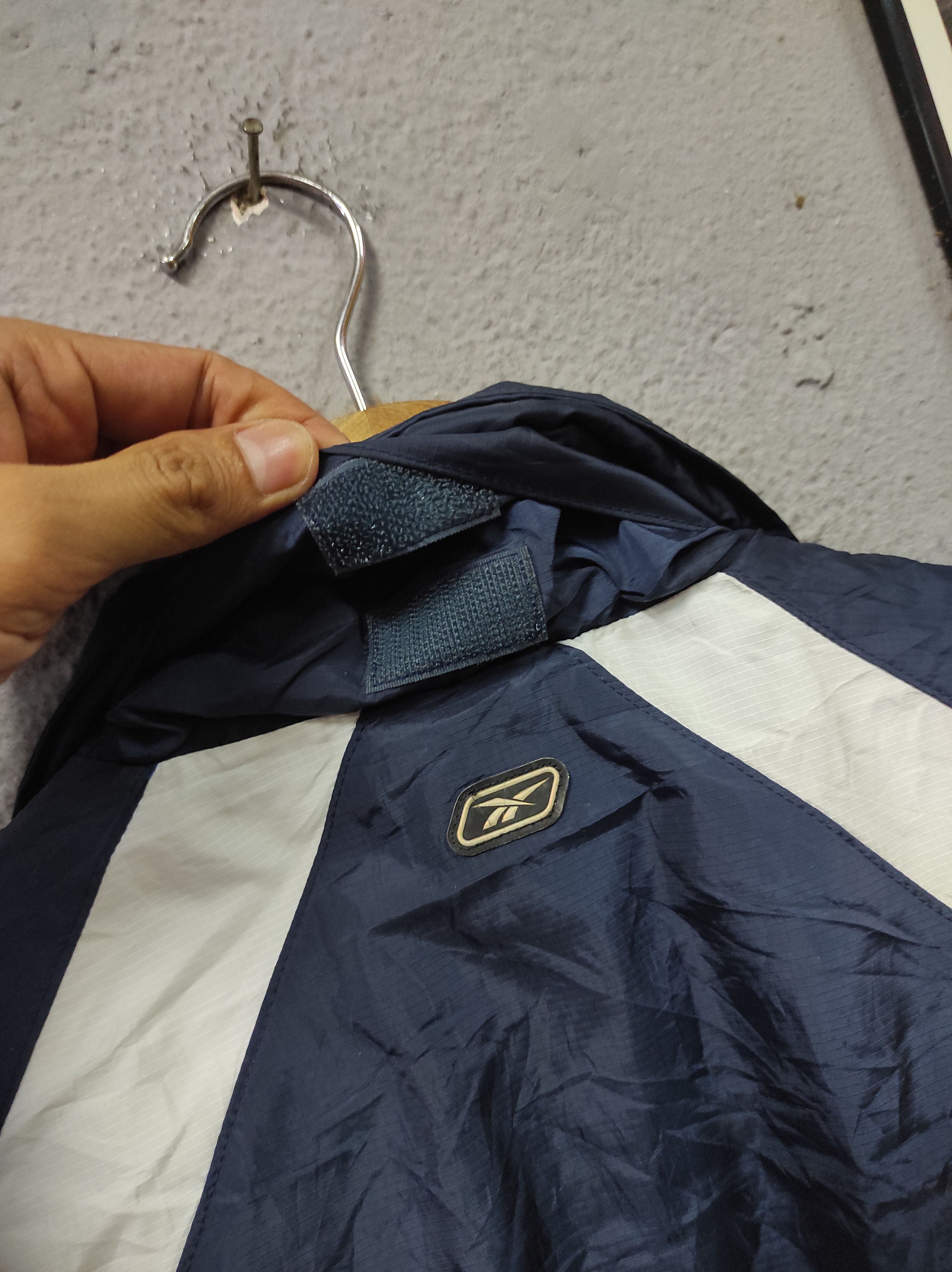 Reebok REEBOK GAKUEN LIGHT JACKET HOODED Size US M / EU 48-50 / 2 - 7 Thumbnail
