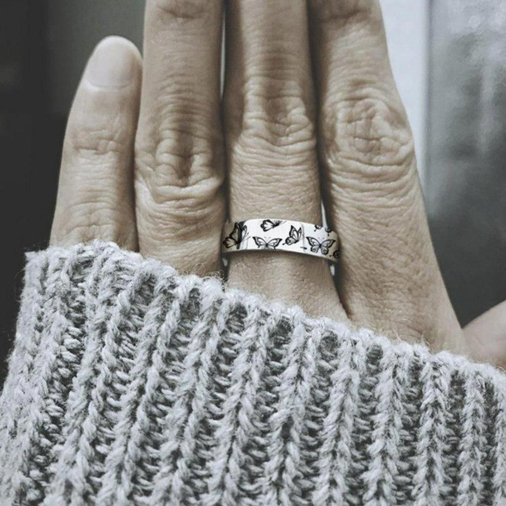 Designer Sterling Silver Butterfly Engraved Daisy Ring - Size 6 Size ONE SIZE - 4 Thumbnail
