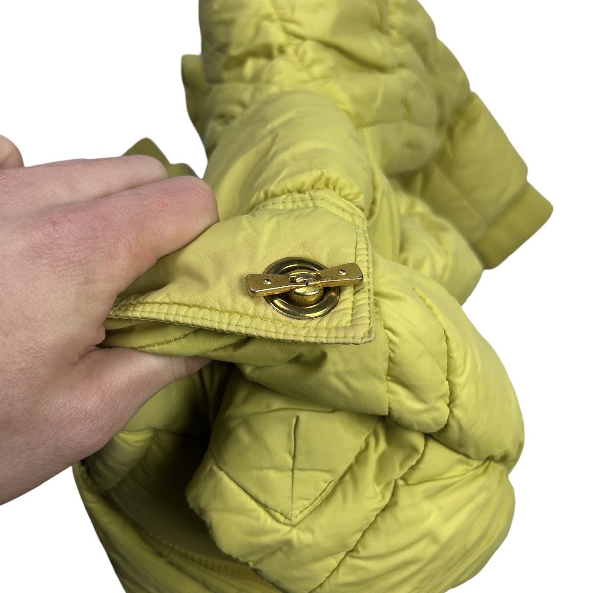Japanese Brand × Max Mara Y2K Max Mara Vintage Puffer Jacket Streetwear Japanese Brand Size M / US 6-8 / IT 42-44 - 9 Thumbnail