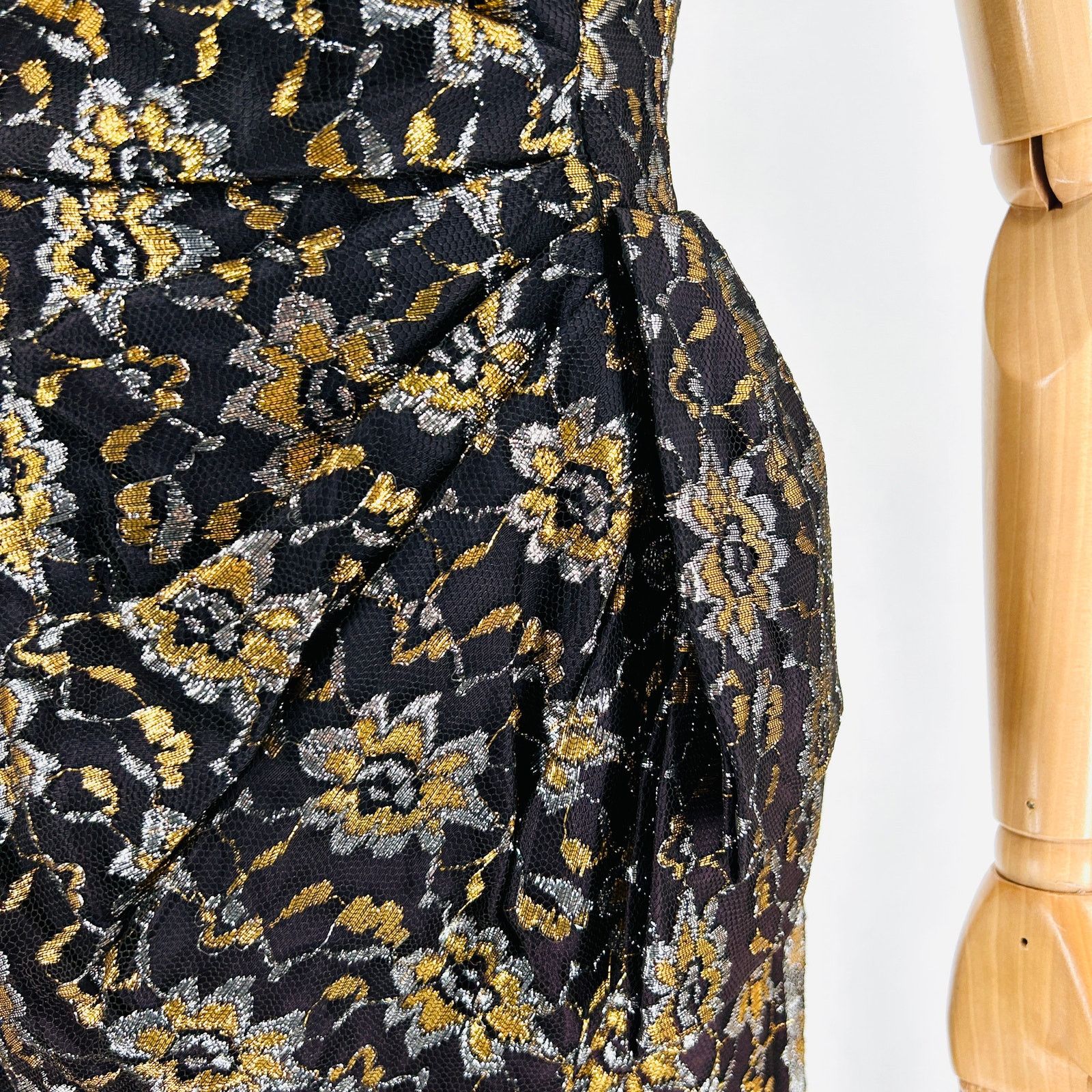 Vintage 50s/60s Black Gold Metallic Floral Lace Cocktail Dress Size XS / US 0-2 / IT 36-38 - 4 Thumbnail