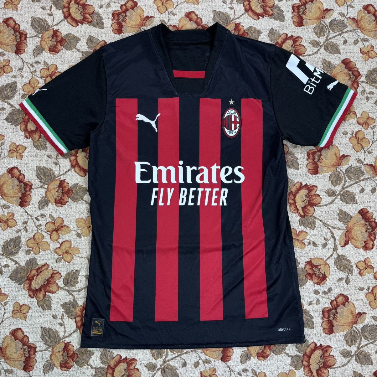 Puma AC Milan 2022/23 Puma Soccer Jersey Home Kit Serie A Size US S / EU 44-46 / 1 - 1 Thumbnail