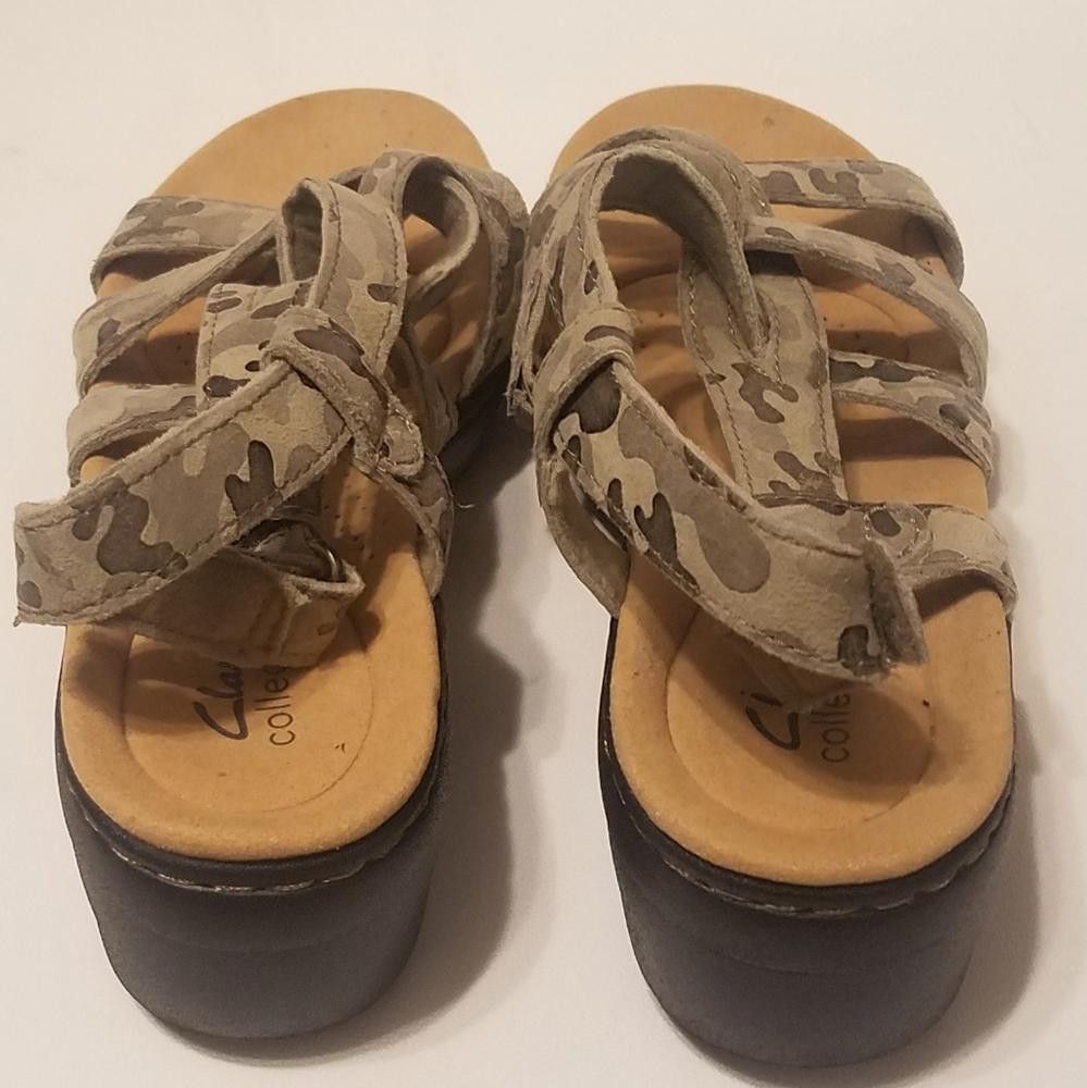 Clarks Clarks Collection Camouflage Sandals Size 8 1/2 Size US 8.5 / IT 38.5 - 4 Thumbnail