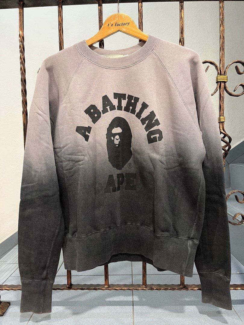 Bape 💥Rare Bape Two Tones Sweatshirt Size US L / EU 52-54 / 3 - 1 Thumbnail