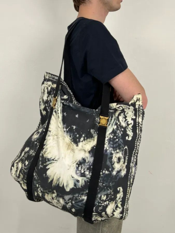 Balmain SS2012 Balmain Navy Cream Eagle Floral Tote Bag Size ONE SIZE - 3 Thumbnail