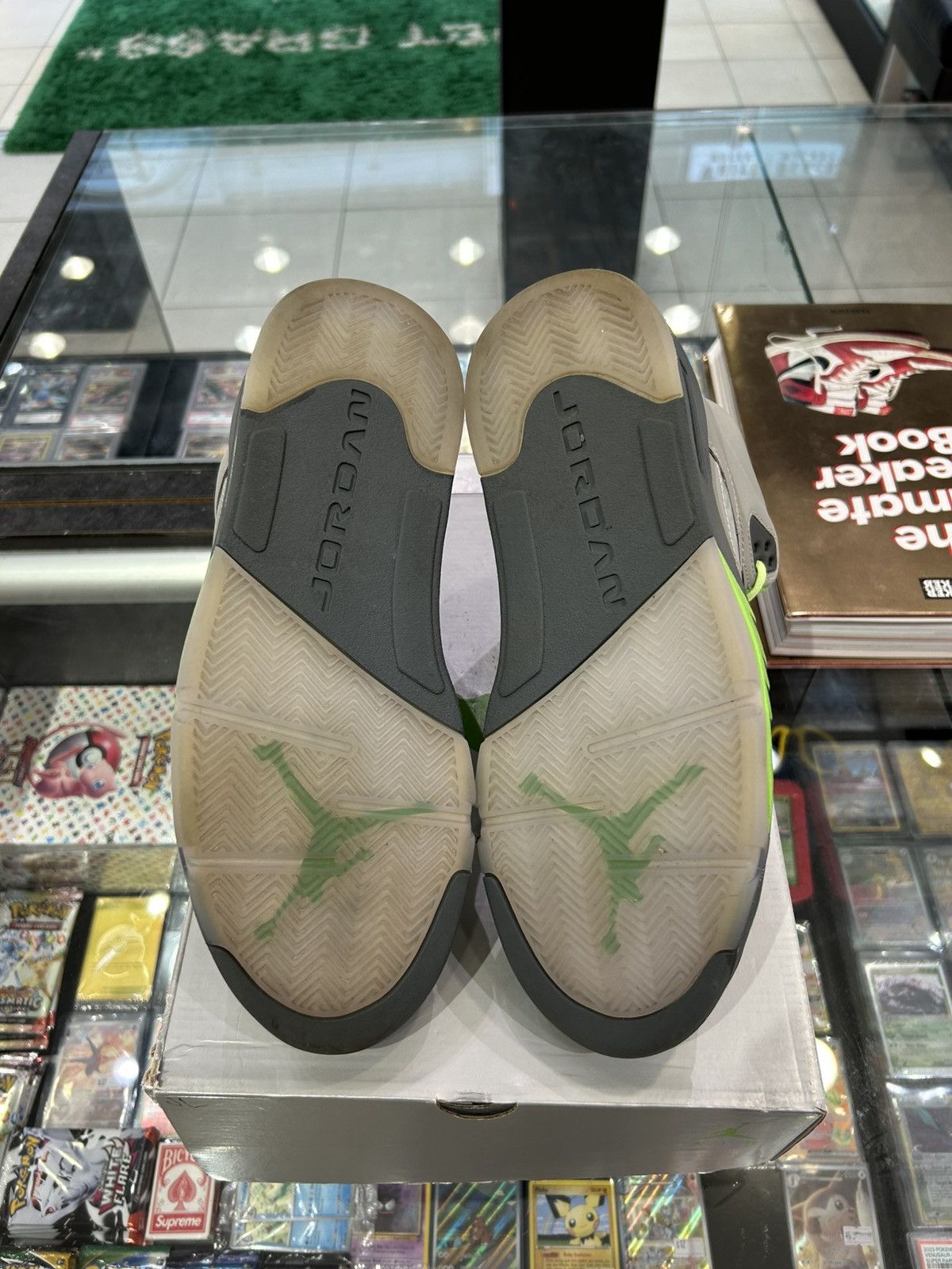 Jordan Brand Jordan 5 green bean Size US 9.5 / EU 42-43 - 10 Thumbnail