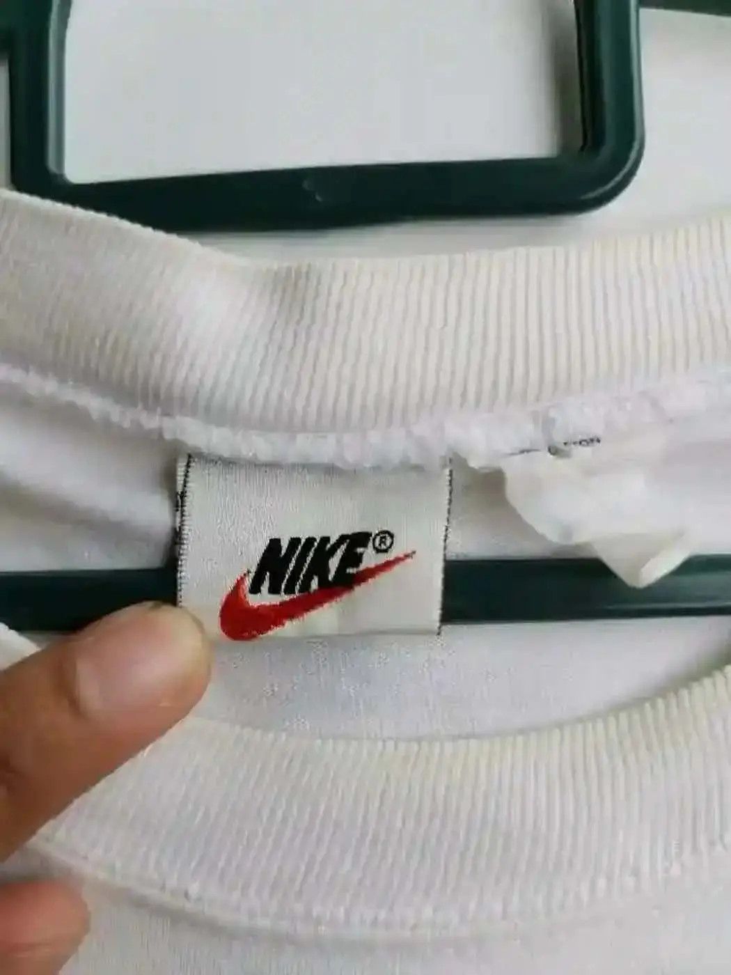 Nike Vintage Nike T-shirt Size US L / EU 52-54 / 3 - 5 Thumbnail