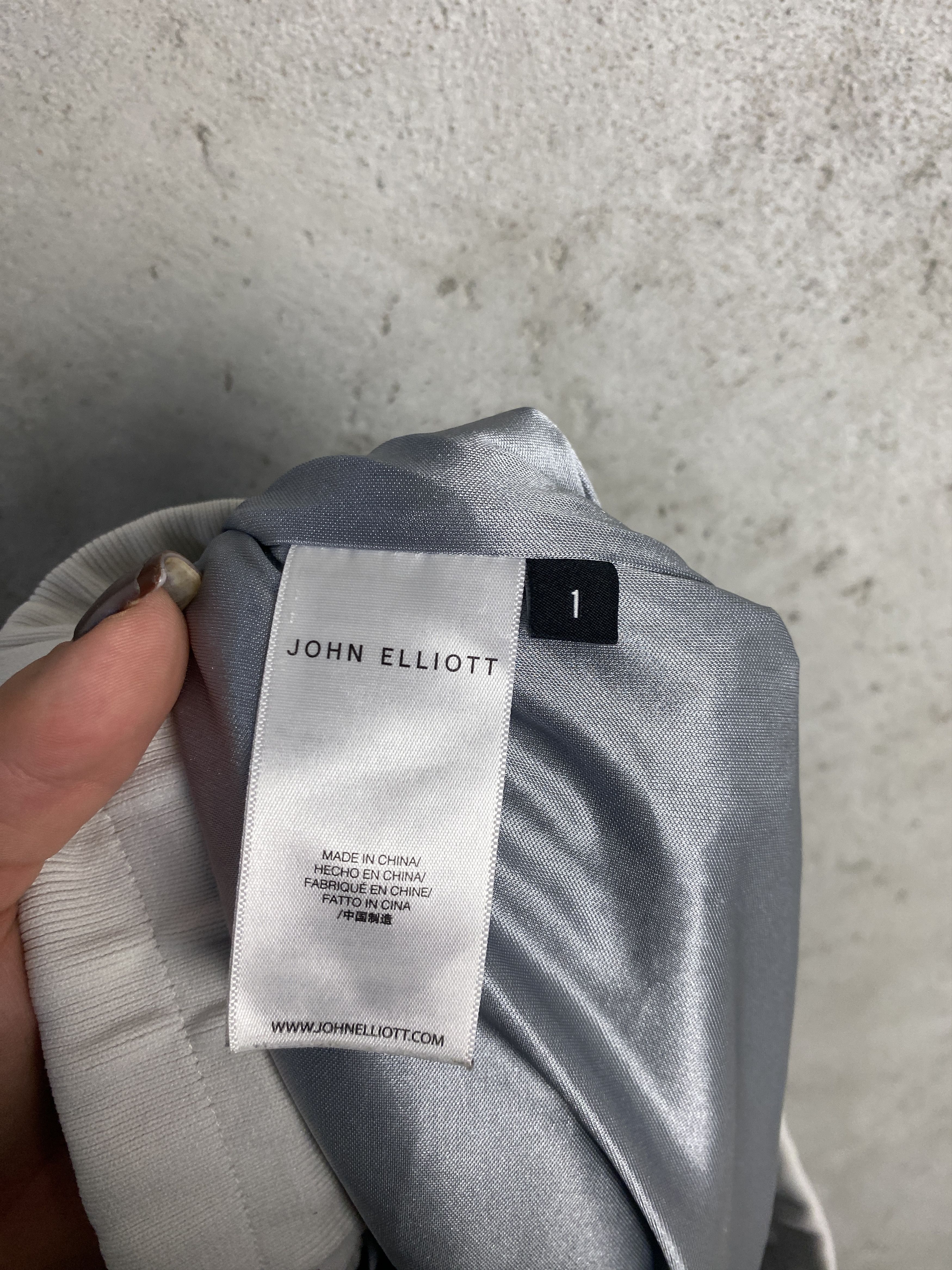 John Elliott John Elliott Game shorts printed tie-dyed mesh Size US 28 / EU 44 - 5 Thumbnail