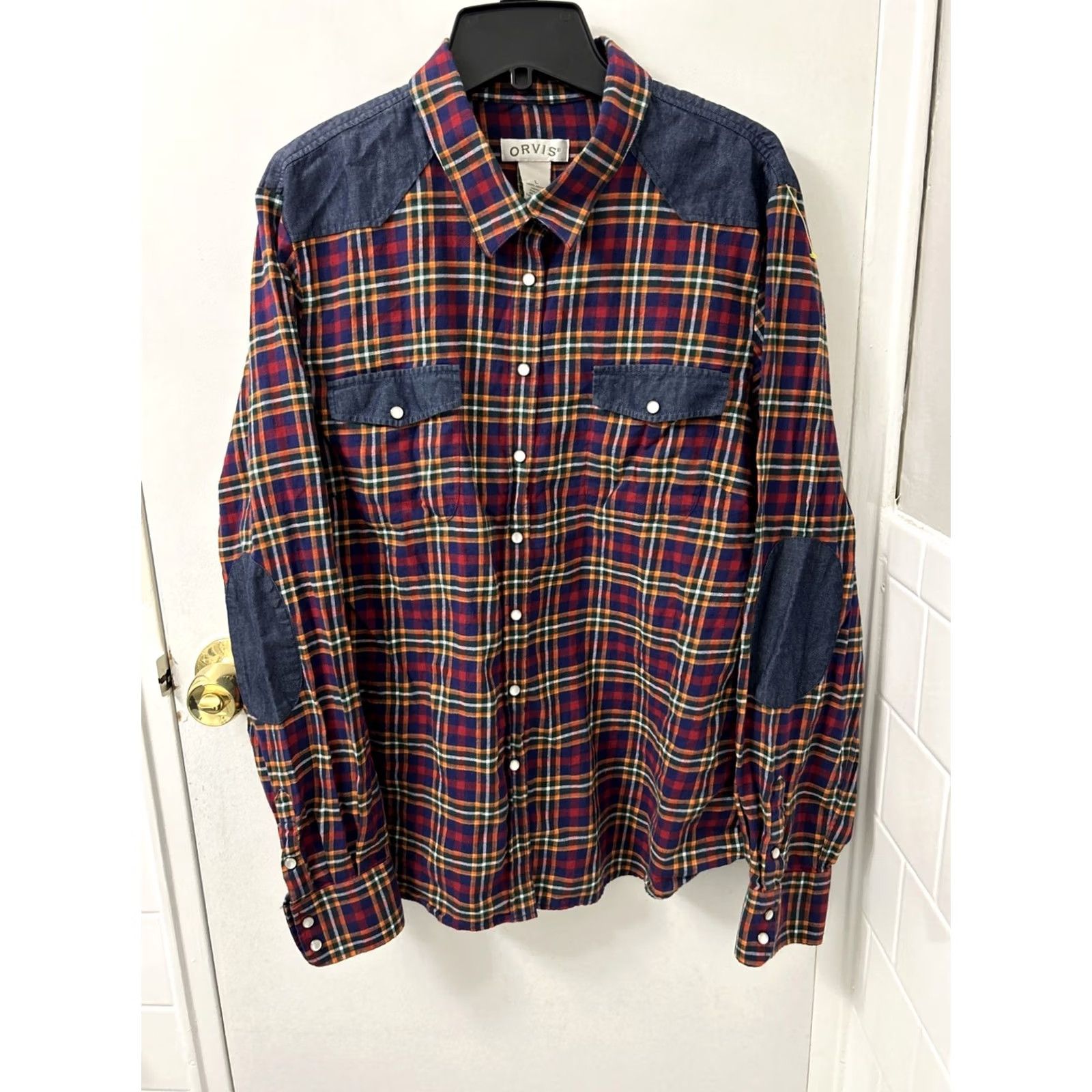 Orvis Orvis Shirt Womens L Multicolor Plaid Snap Button Down Elbow Shoulder Patch L/S Casual Travel Party/Cocktail Jacket Style Outdoor Size L / US 10 / IT 46 - 2 Thumbnail