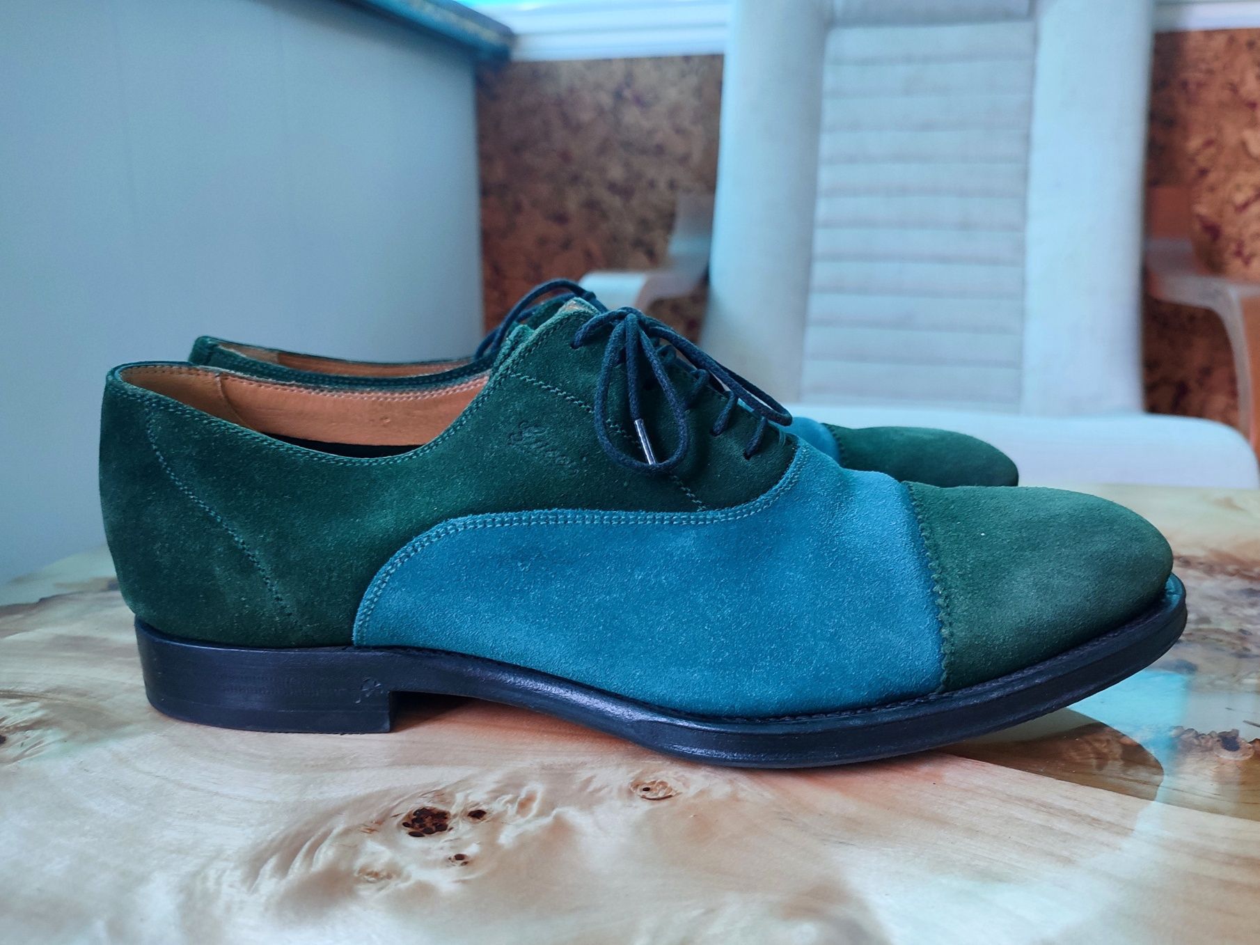 Gucci Gucci Suede Leather casual shoes Size US 9 / EU 42 - 1 Thumbnail