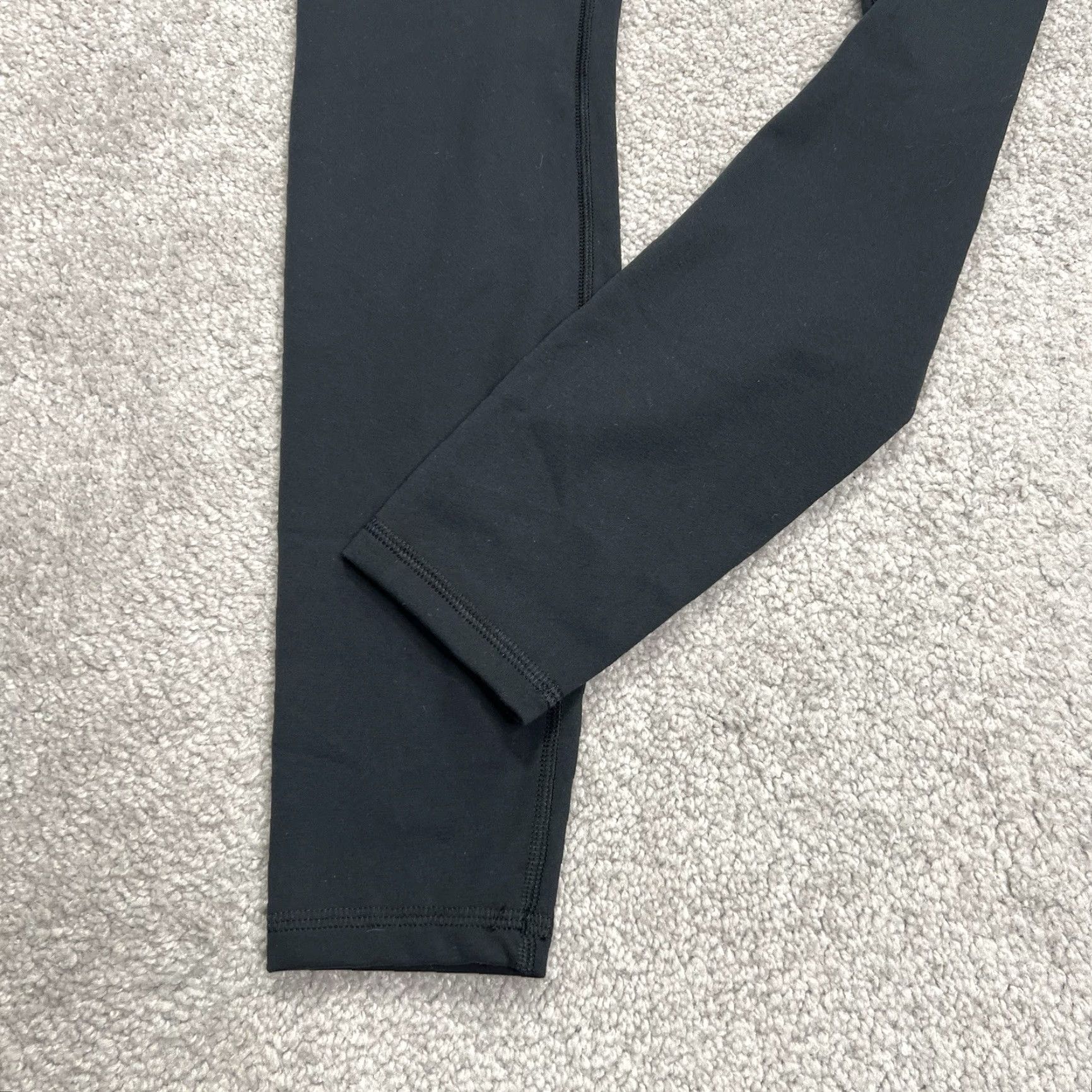 Under Armour Under Armour Leggings Motion Women's Medium Full-Length Black High Rise Run 28” Inseam NWT Size 32" / US 10 / IT 46 - 5 Thumbnail