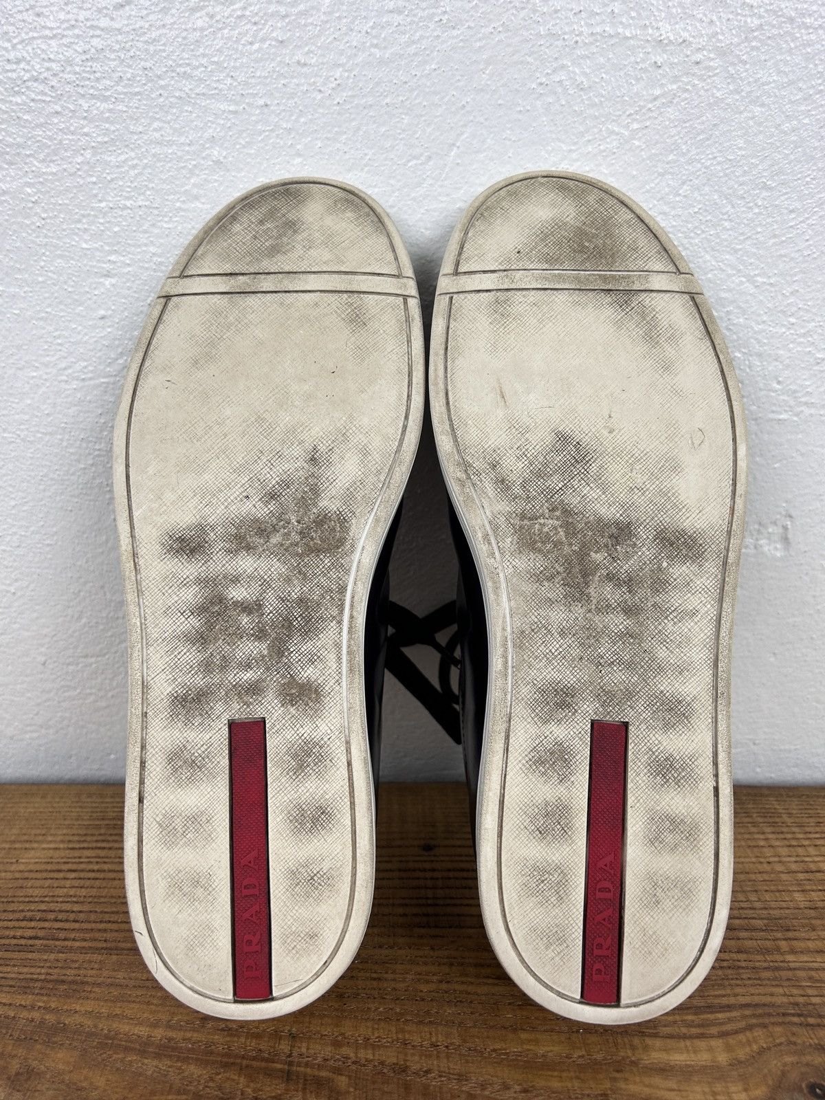 Prada Prada 4E2996 Brushed Spazzolato Leather Sneakers Size US 10 / EU 43 - 18 Thumbnail
