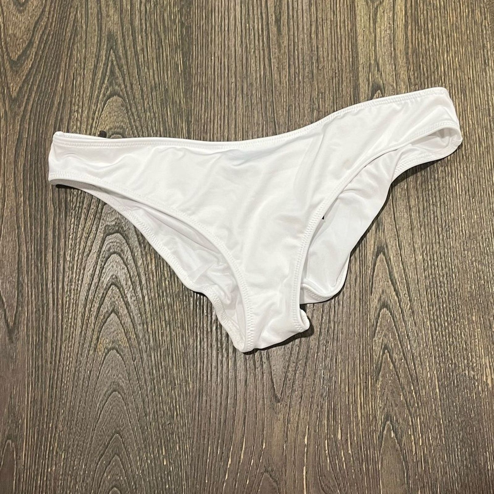 Victoria's Secret NWOT Victoria’s Secret Swim Bikini Bottom Ruched Back Sz XL Size XL / US 12-14 / IT 48-50 - 1 Thumbnail