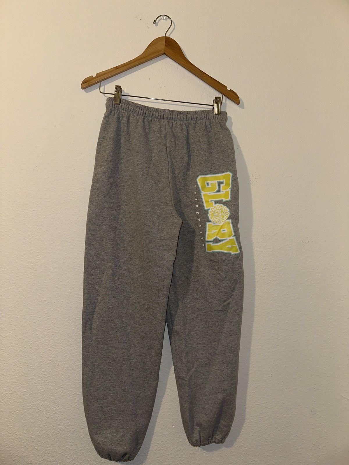Drain Gang × Glo Gang × True Religion 1/1 Rare Glo Gang Glory Boyz Chief  Keef Track Pants | Grailed, image size:1200x1600