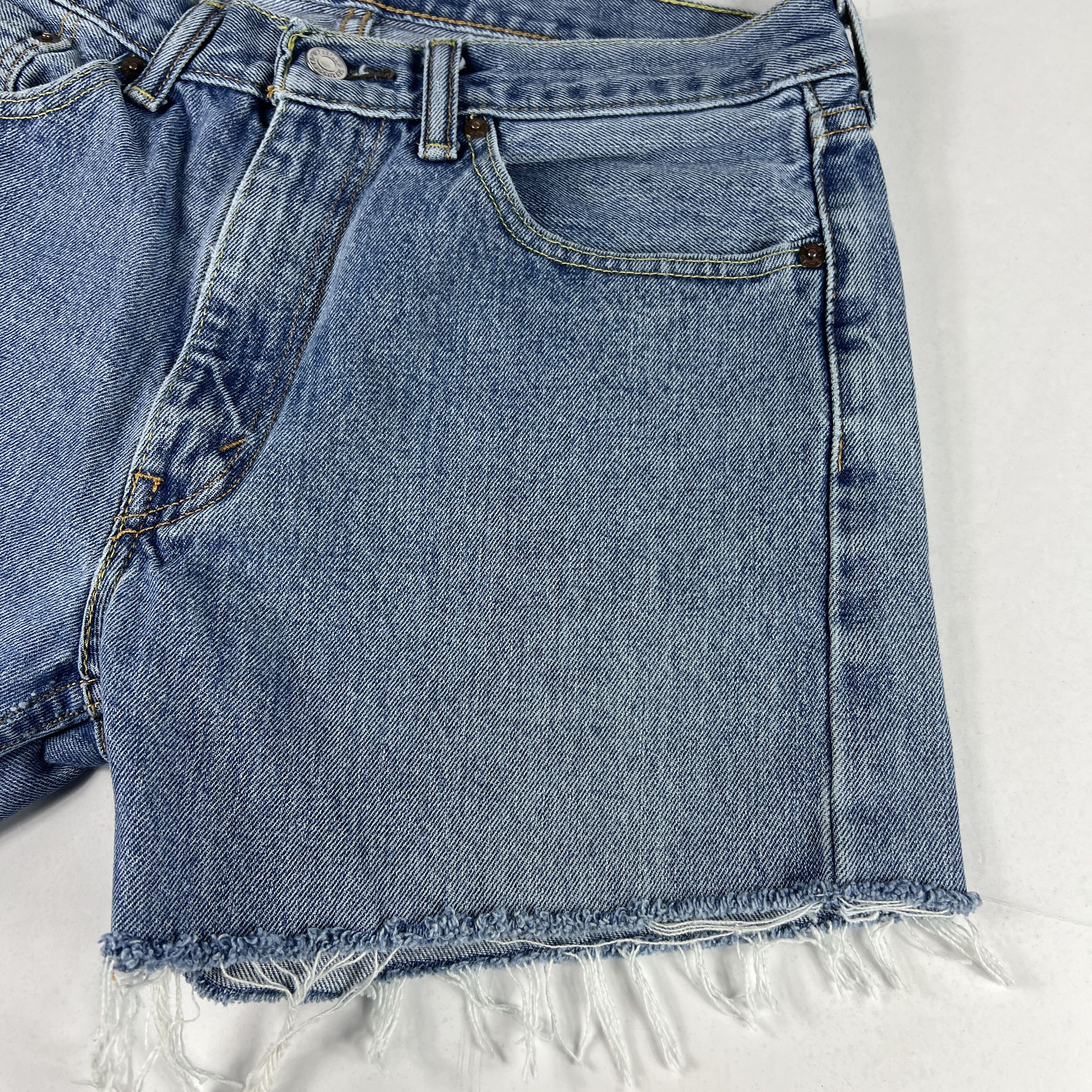 Levi's Levi's Jean Shorts 505 Faded Cut Off Cotton Denim Jorts Size US 33 - 3 Thumbnail