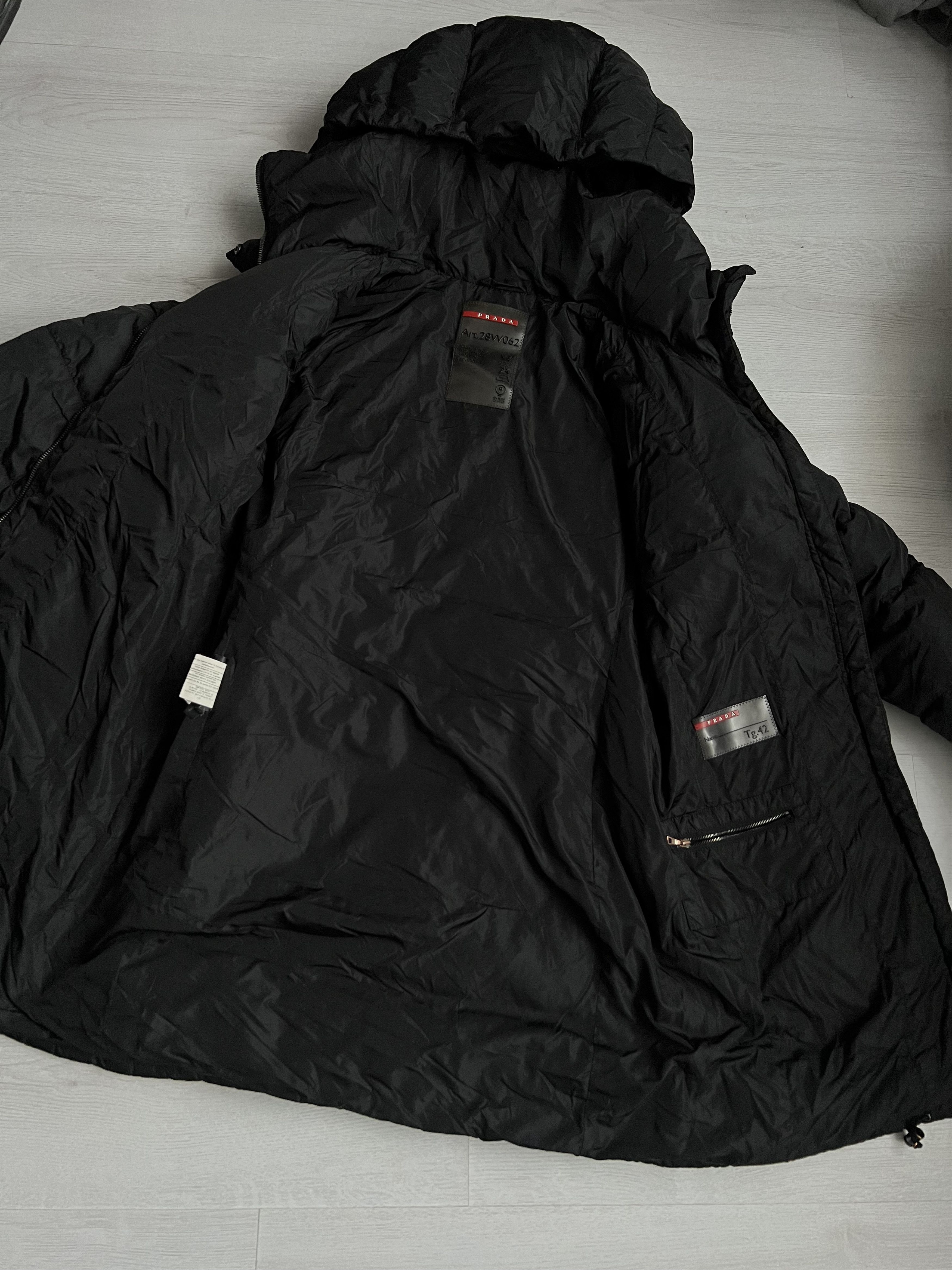 Prada Prada Down Puffer Coat Parka Black Authentic Women’s Size M / US 6-8 / IT 42-44 - 8 Thumbnail