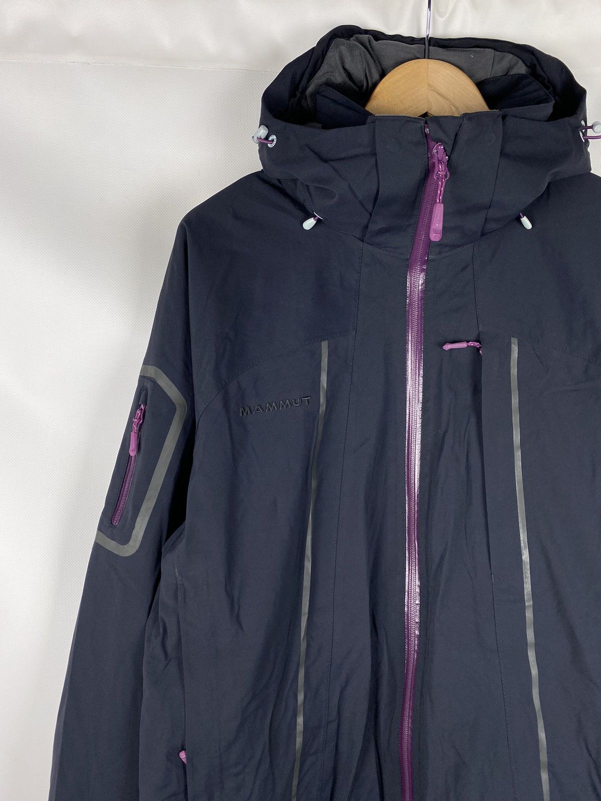 Mammut Mammut Gore Tex Performance Shell hiking hooded jacket Size XL / US 12-14 / IT 48-50 - 4 Thumbnail