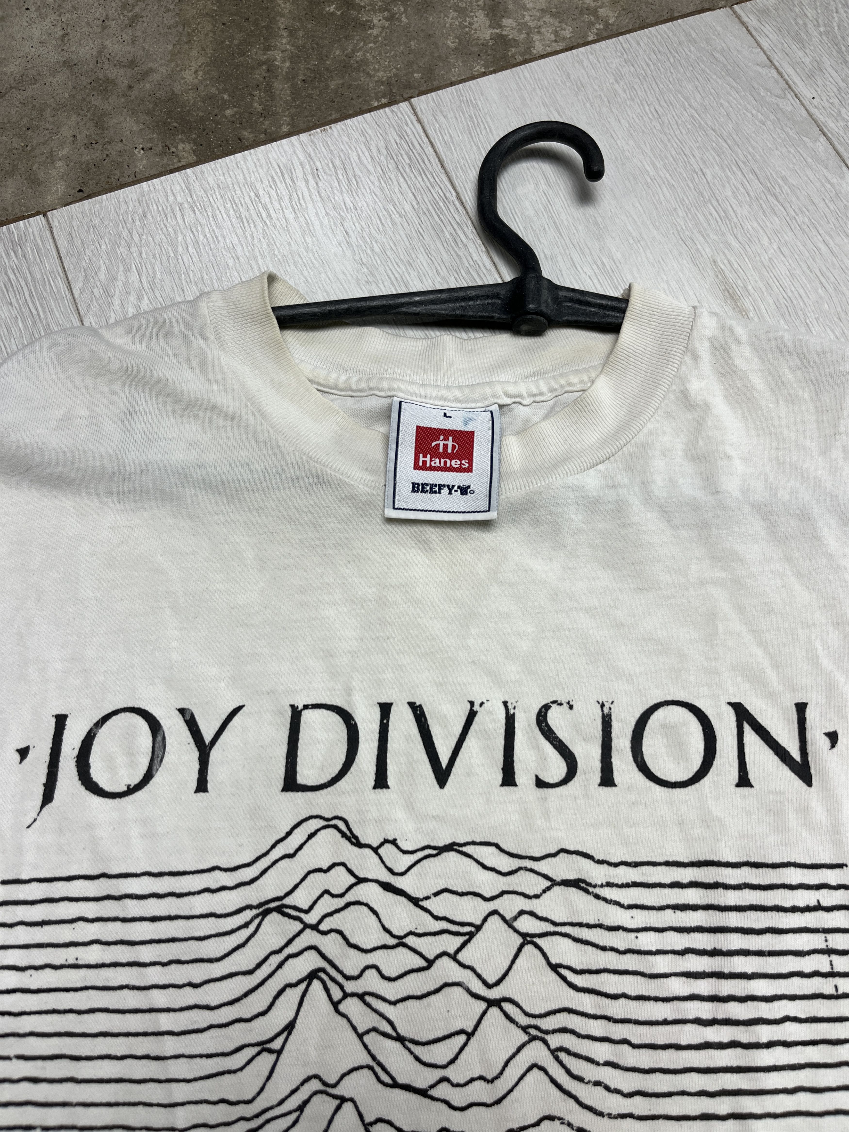Other 2000s JOY DIVISION "UNKNOWN PLEASURES" GRAPHIC TEE - 831 Size US L / EU 52-54 / 3 - 4 Thumbnail