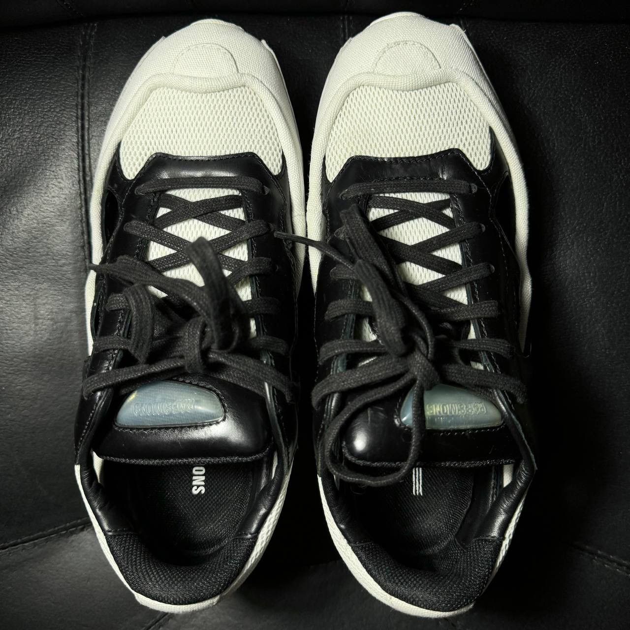 Adidas × Raf Simons adidas raf simons ozweego Size US 6.5 / EU 39-40 - 7 Thumbnail