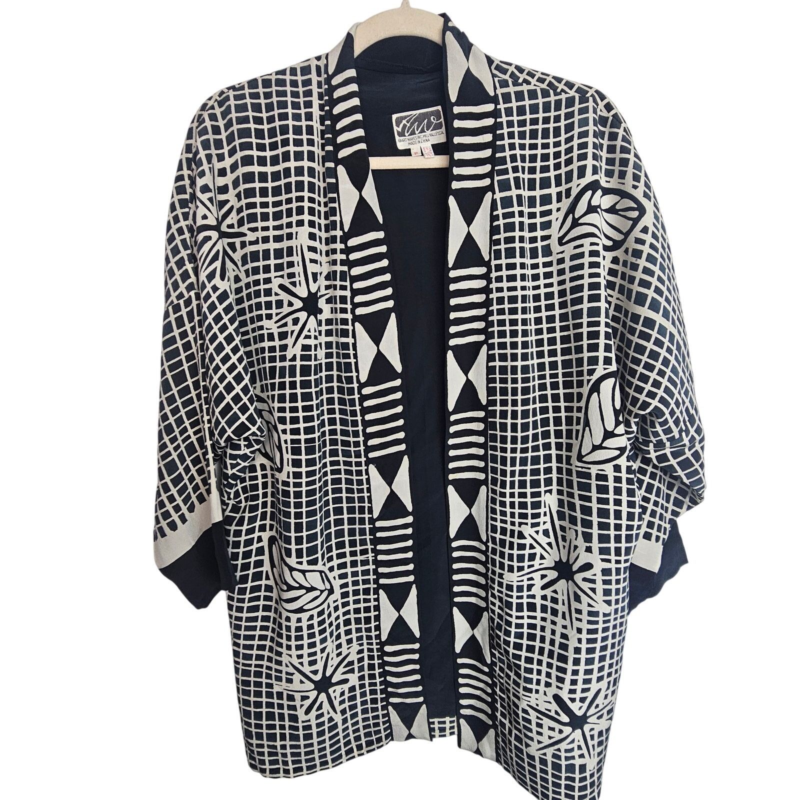 Vintage Art Waves Inc 100% Silk Artsy Abstract Pig Print Cardigan Size S / US 4 / IT 40 - 1 Thumbnail