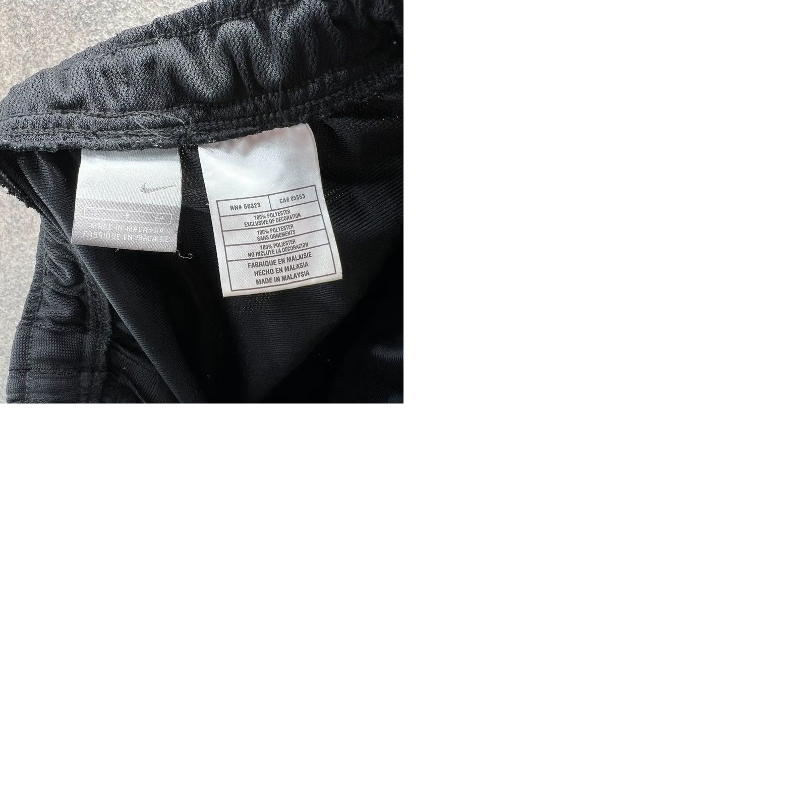 Nike VINTAGE Nike Pants Men XXL Black Athletic Swoosh Track Sweat Straight Y2K Nylon Size US 39 - 9 Thumbnail