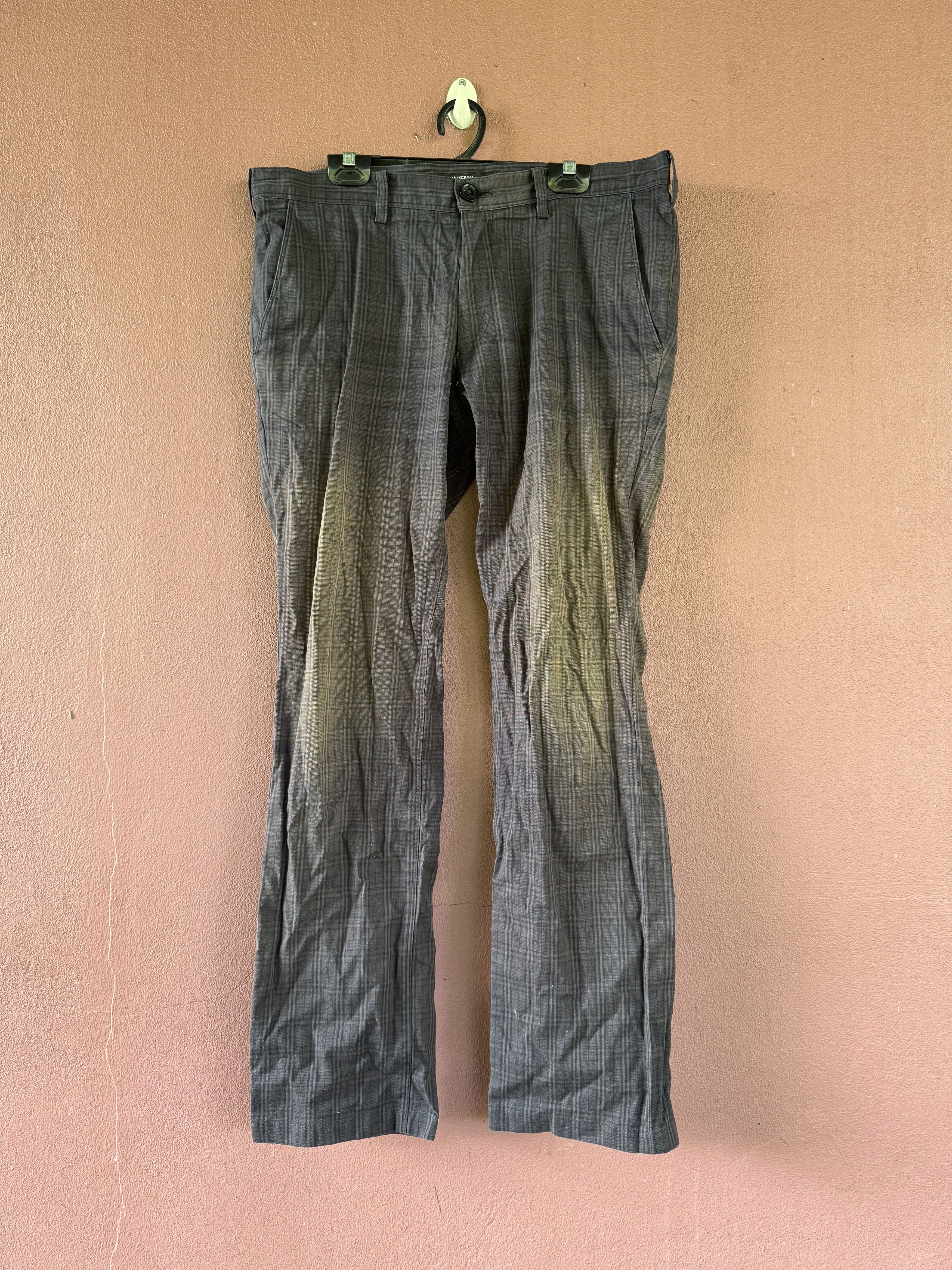 Burberry Burberry Black Label Pants Size US 34 / EU 50 - 1 Thumbnail