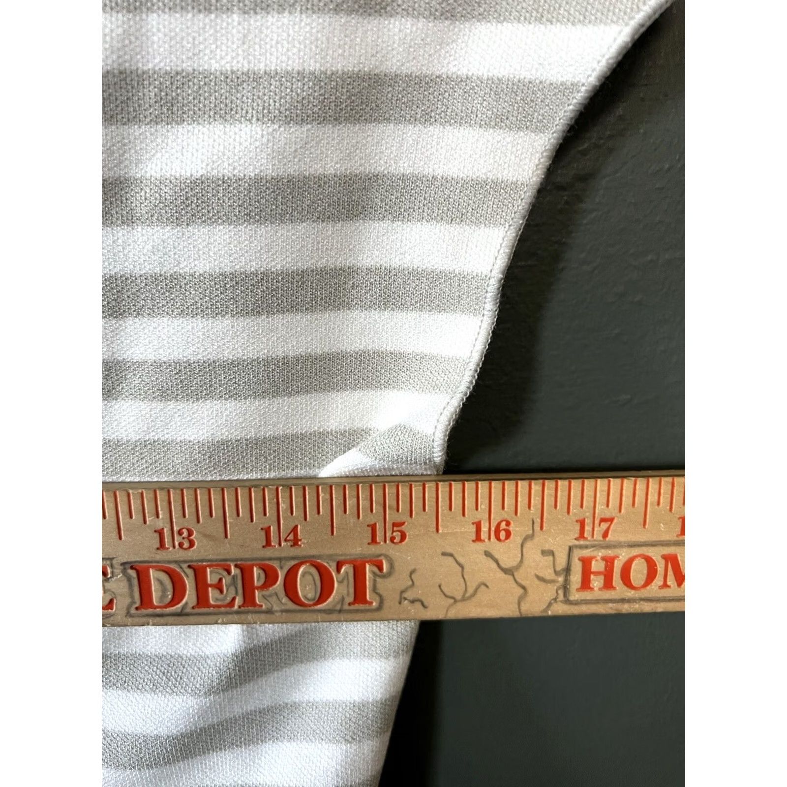 Zara Zara T-Shirt Women Short Sleeve Cropped Striped Green L NWT Size L / US 10 / IT 46 - 4 Thumbnail