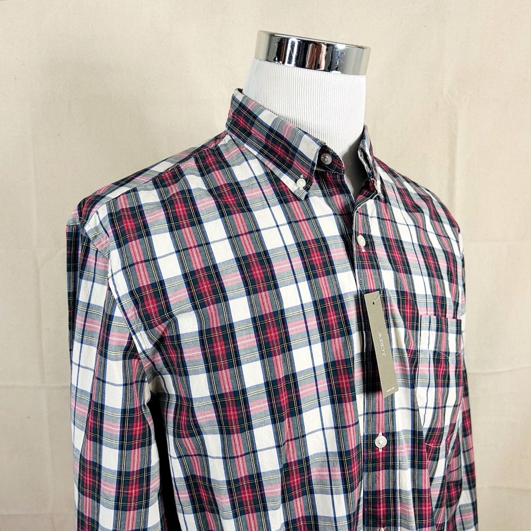 J.Crew NWT J.CREW Large Classic Fit Secret Wash Shirt Tartan Plaid Red Green Beige Size US L / EU 52-54 / 3 - 2 Thumbnail
