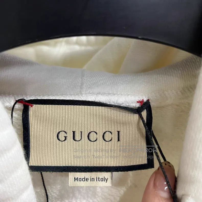 Gucci Gucci Beige shiny knitted fabric webbing high-necked sweat Size US S / EU 44-46 / 1 - 3 Thumbnail
