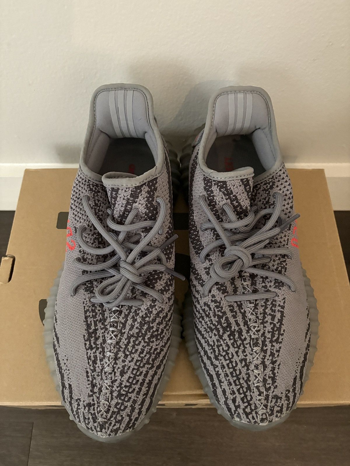 Adidas × Kanye West Yeezy Boost 350 V2 Beluga 2017 Size US 9 / EU 42 - 3 Thumbnail