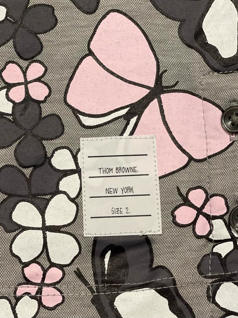 Thom Browne Thom browne Gray full-print butterfly short-sleeved T-shirt Size US M / EU 48-50 / 2 - 6 Thumbnail