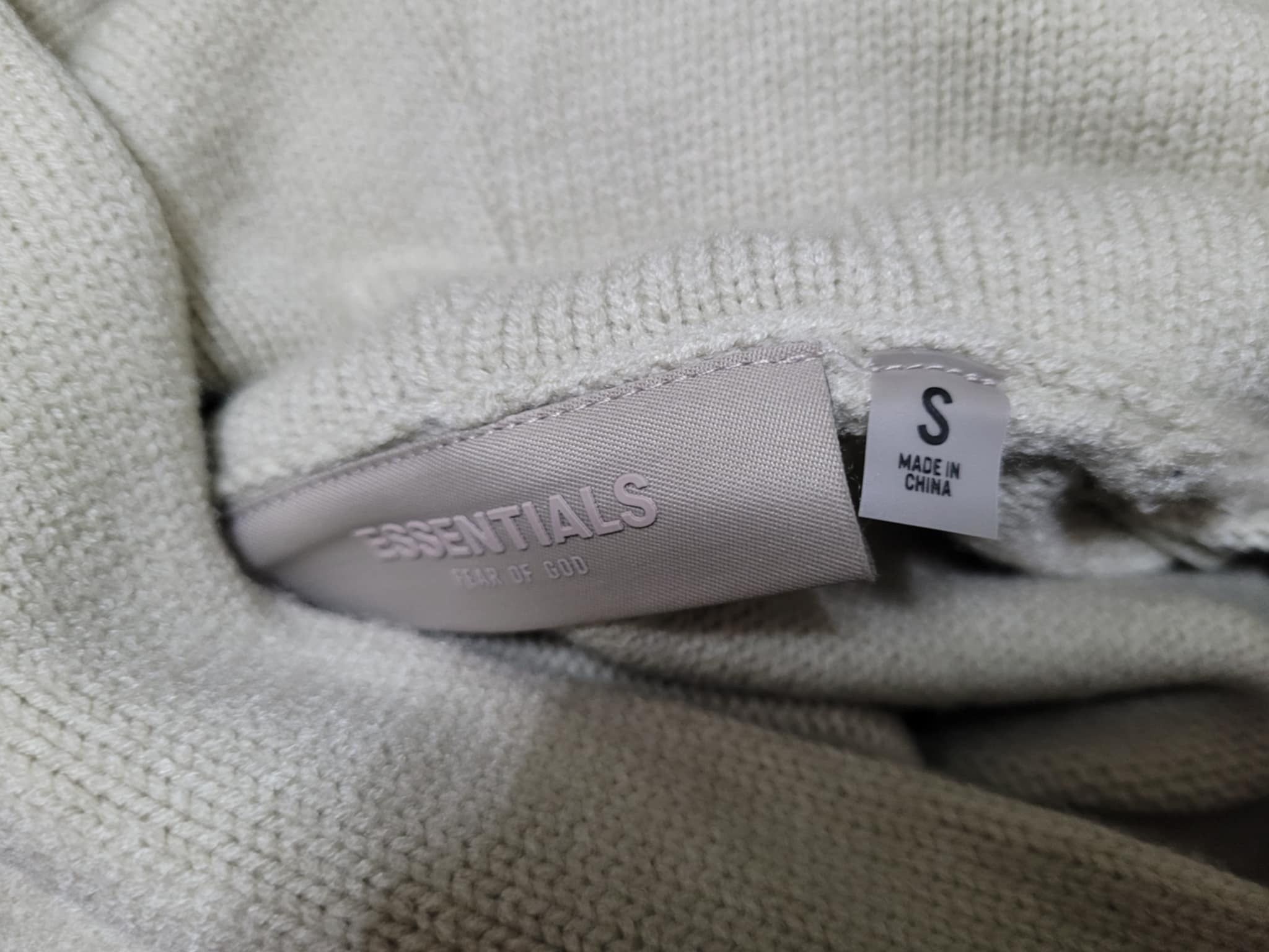 Fear of God sz S Fear of God Essentials 1977 Knit Hoodie wheat Size US S / EU 44-46 / 1 - 12 Thumbnail