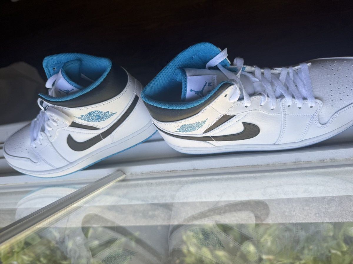 Jordan Brand 11.5 Jordan 1 Mid Laser Blue White Retro Air Size US 11.5 / EU 44-45 - 4 Thumbnail