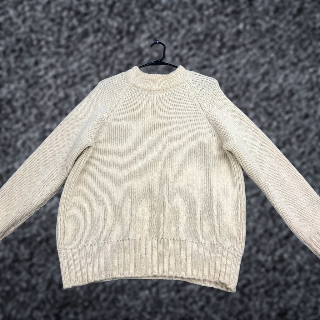 Vintage VINTAGE Peter Storm Sweater Mens L Cream Wool Crew Neck Ribbed Chunky Knit - Hand Wash Only - Classic 100% Pure Wool Size US L / EU 52-54 / 3 - 1 Thumbnail