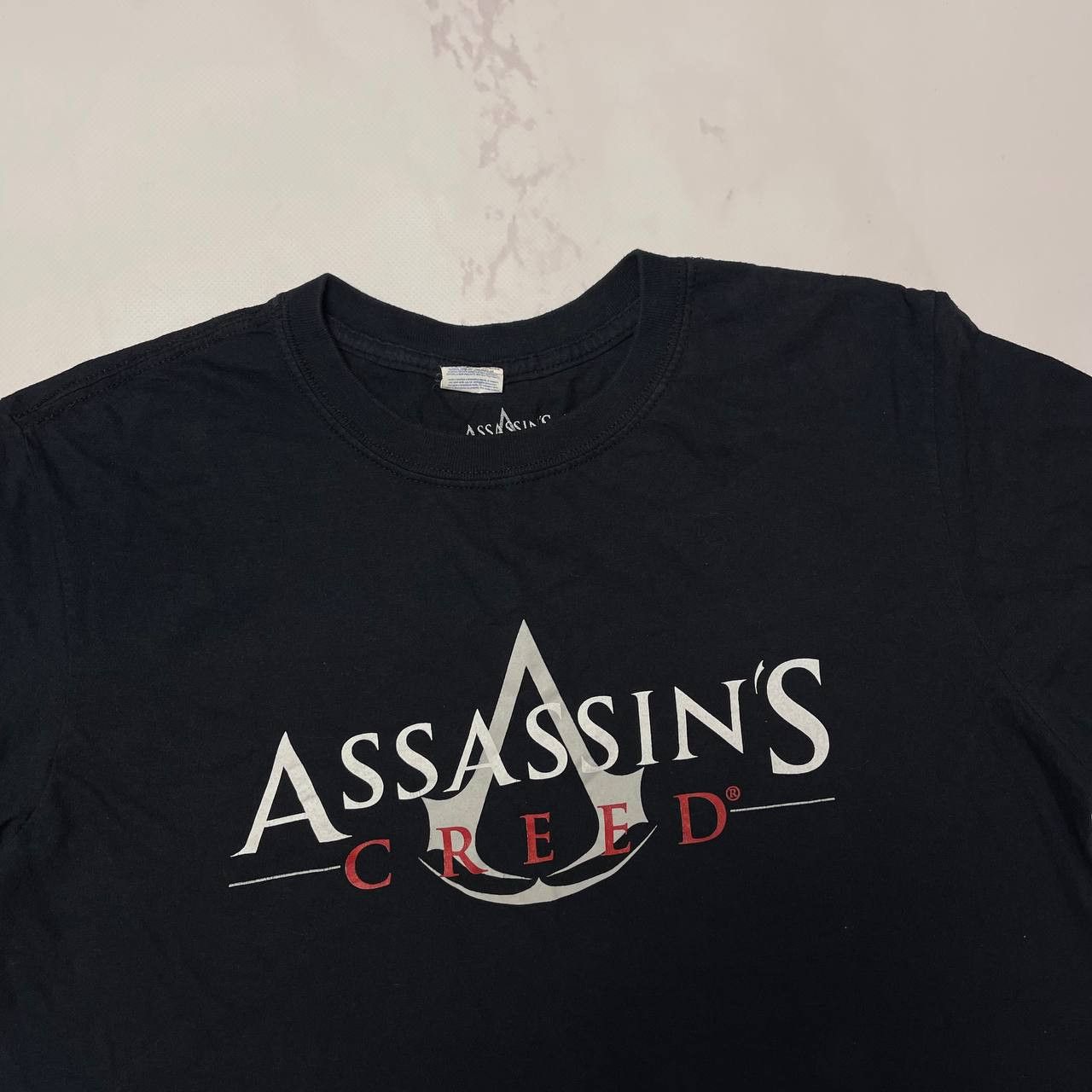 Vintage Assassins Creed T Shirt Logo Black Video Game Graphic SZ L Size US L / EU 52-54 / 3 - 4 Thumbnail
