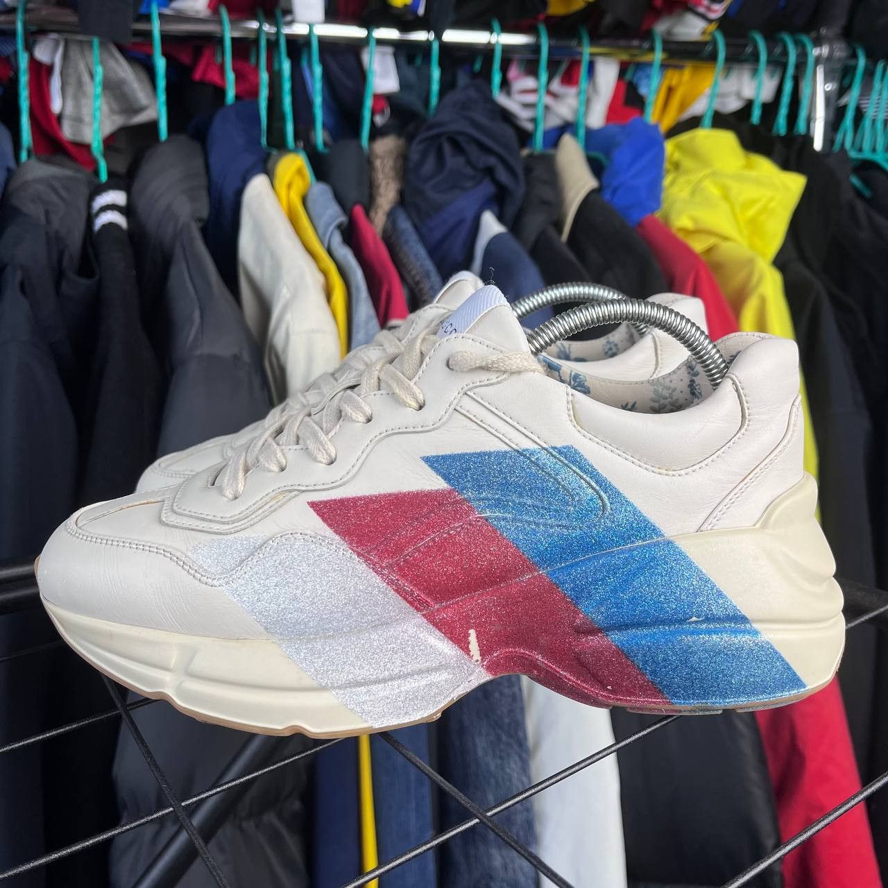Gucci Gucci Rhyton White/Red/Blue Stripe Ivory Sneakers Size 36 Size US 6 / IT 36 - 7 Thumbnail