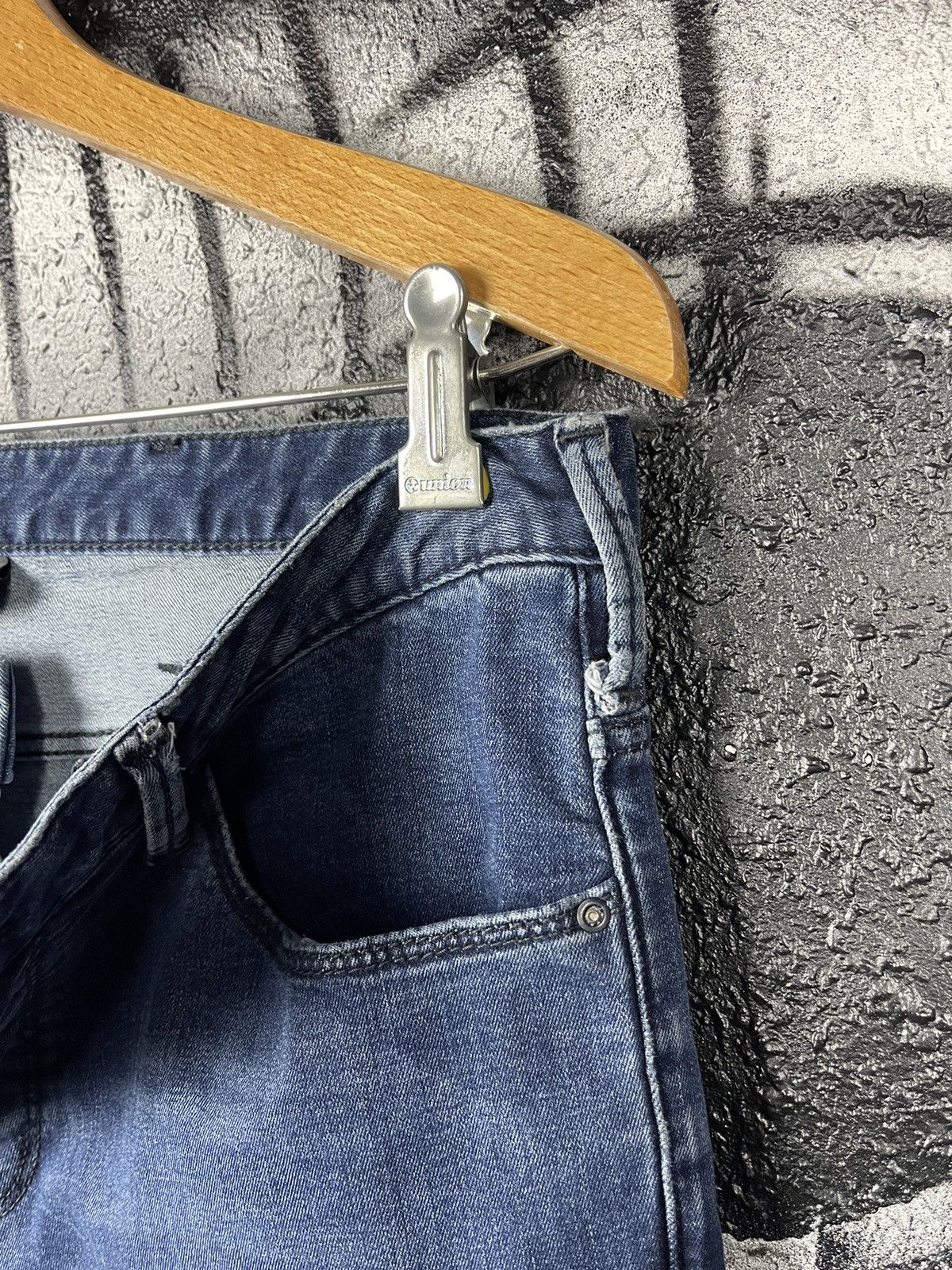 Emporio Armani Emporio Armani 9.5 oz. Slim Fit Blue Denim Jeans Size W32 Size US 32 / EU 48 - 9 Thumbnail