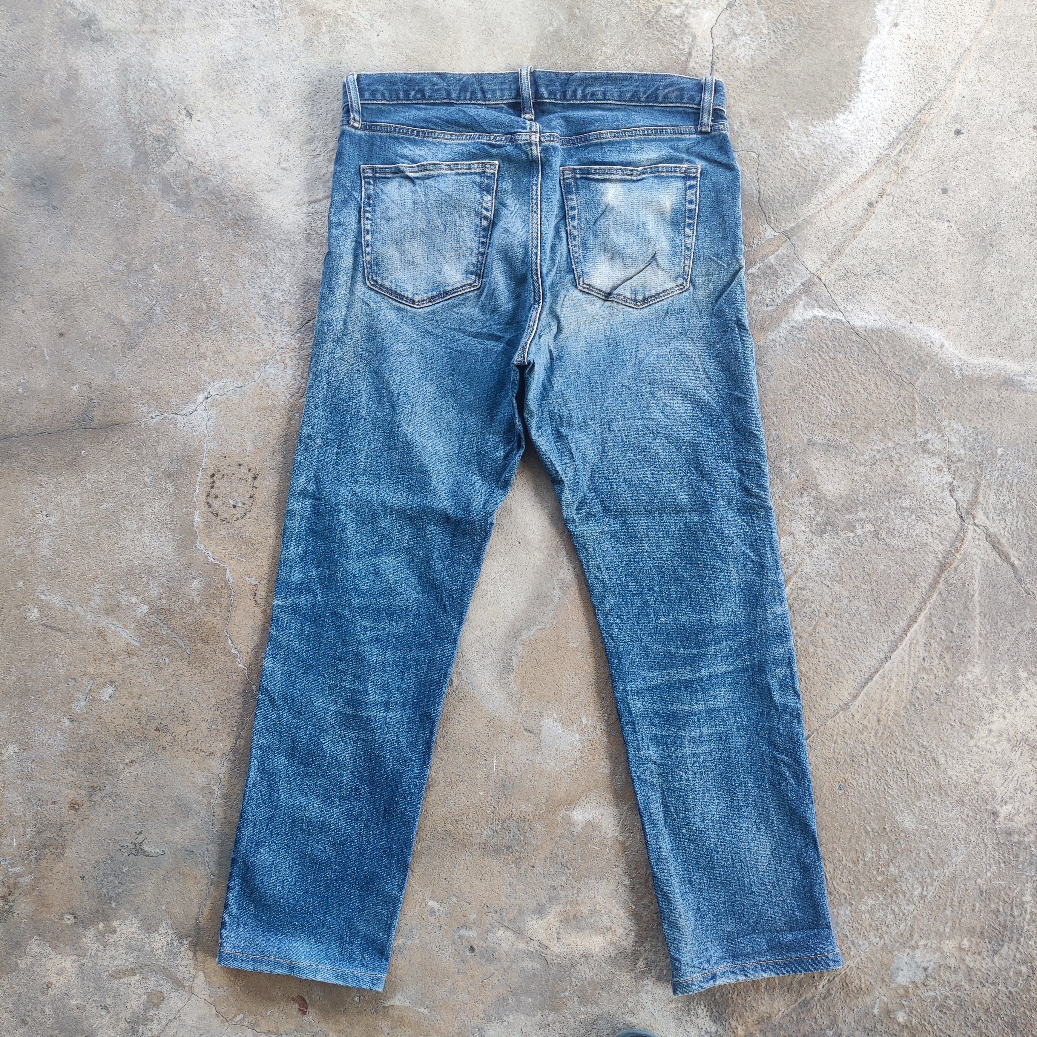 Japanese Brand Vintage Japanese Brand Jeans Faded Ripped Pants Size US 35 - 7 Thumbnail