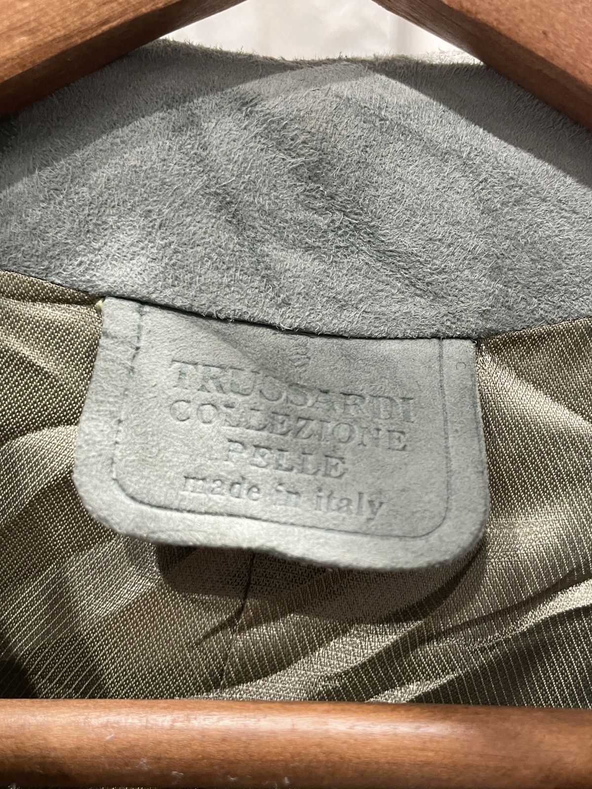 Louis Vuitton × Trussardi trussardi Collezione Pelle Suede Fitted Jacket Size M / US 6-8 / IT 42-44 - 2 Thumbnail