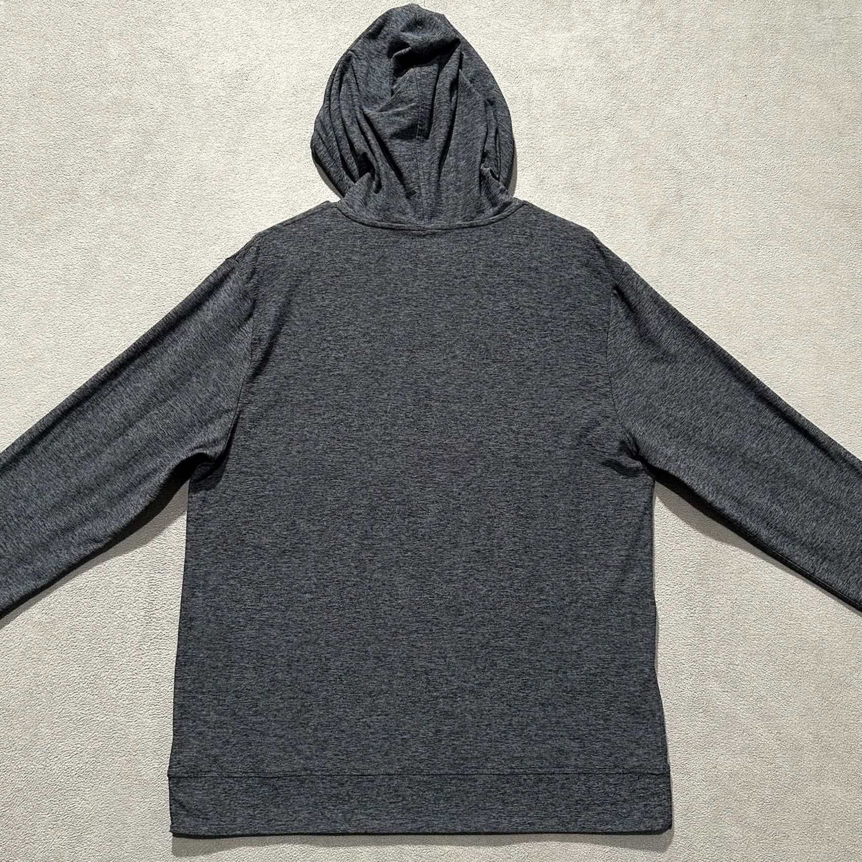 Outdoor Voices Outdoor Voices Hoodie Mens L Gray Pullover Athletic Lightweight Stretch Pockets Size US L / EU 52-54 / 3 - 2 Thumbnail