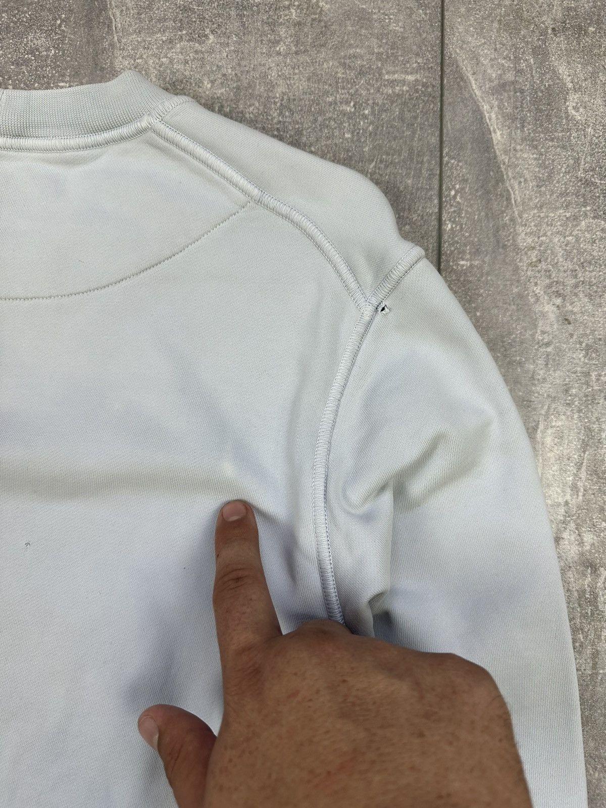Stone Island Men’s vintage sweatshirt luxury Stone island Size US S / EU 44-46 / 1 - 21 Thumbnail