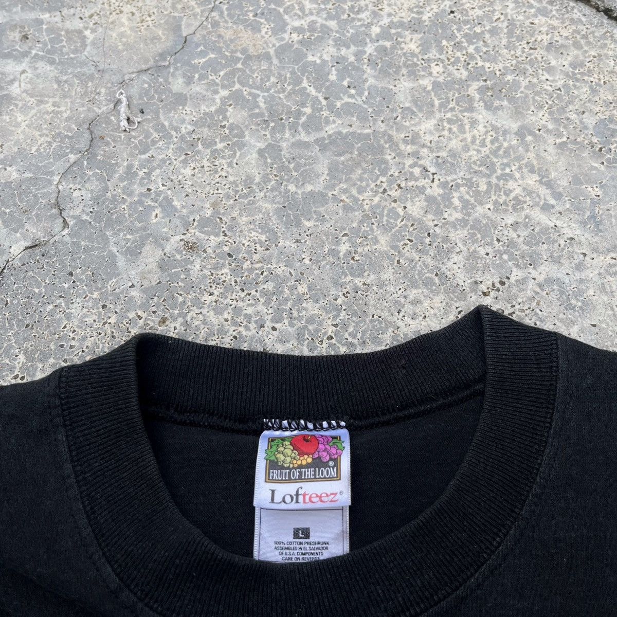 Vintage Vintage 90s Amphibious Nitrogen Narcosis Nice Graphic Tee Size US L / EU 52-54 / 3 - 7 Thumbnail