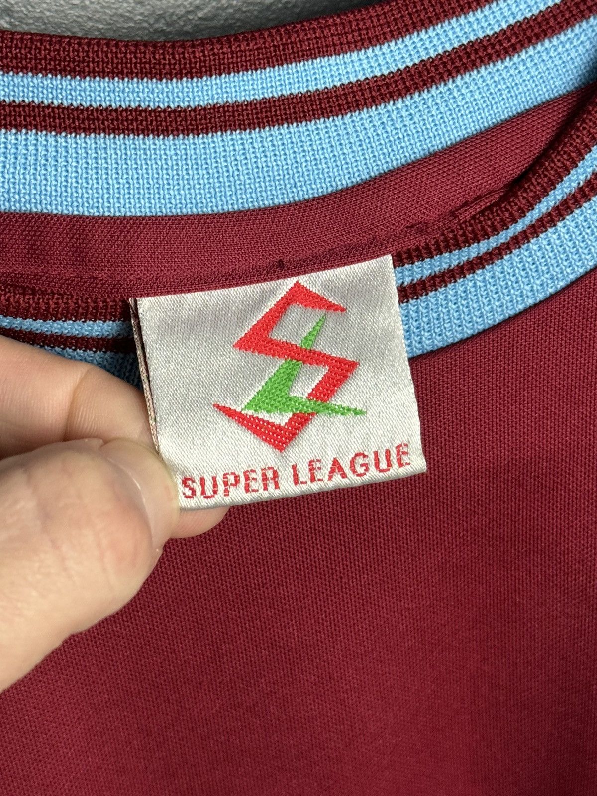Other Burnley 01/02 Home Football Jersey Size US M / EU 48-50 / 2 - 21 Thumbnail