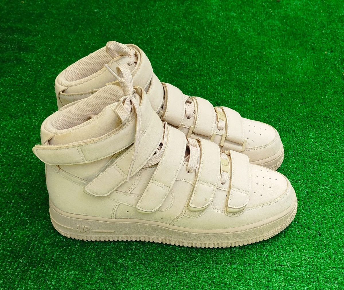 Billie Eilish × Nike Nike Air Force 1 High '07 SP Billie Eilish Unisex #7,5 Size US 7.5 / EU 40-41 - 1 Thumbnail