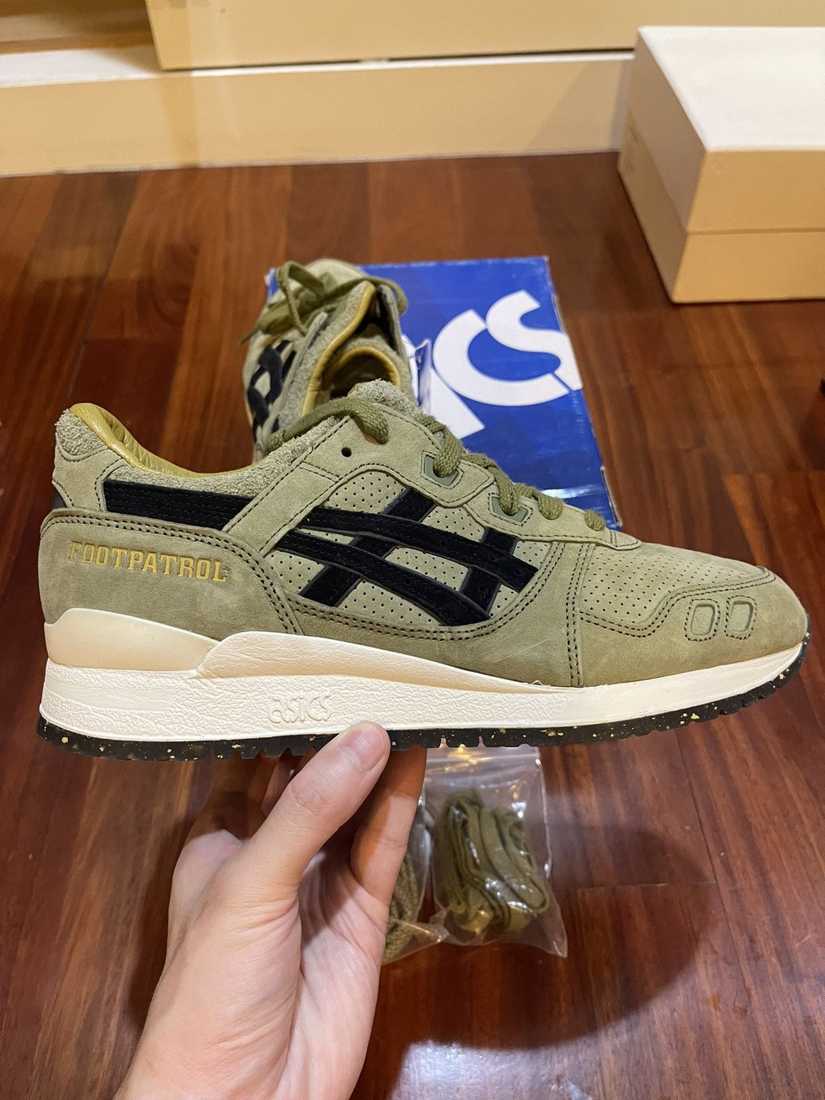 Asics × Footpatrol New!!! Foot Patrol x ASICS Gel Lyte 3 25th Anniversary 2015 Size US 9.5 / EU 42-43 - 9 Thumbnail