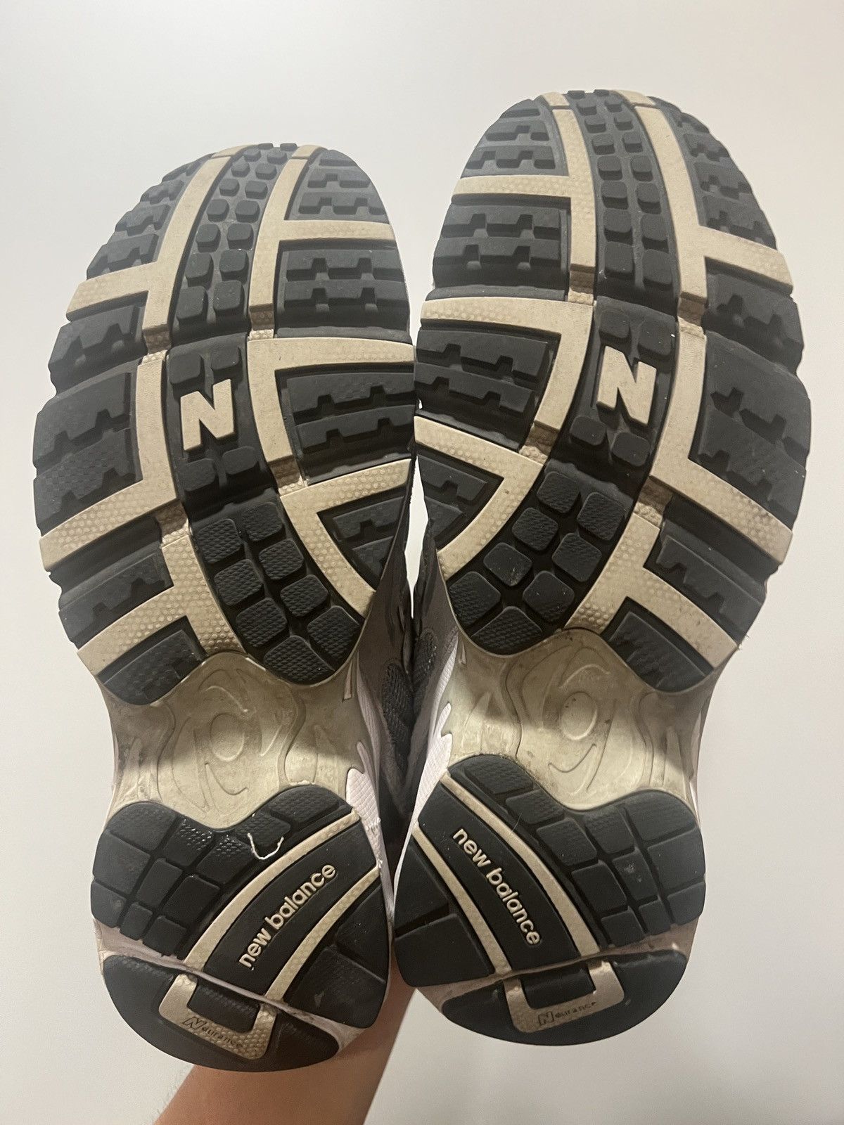 New Balance SIZE 9 MEN - New Balance 725 Rain Cloud Silver Size US 9 / EU 42 - 7 Thumbnail