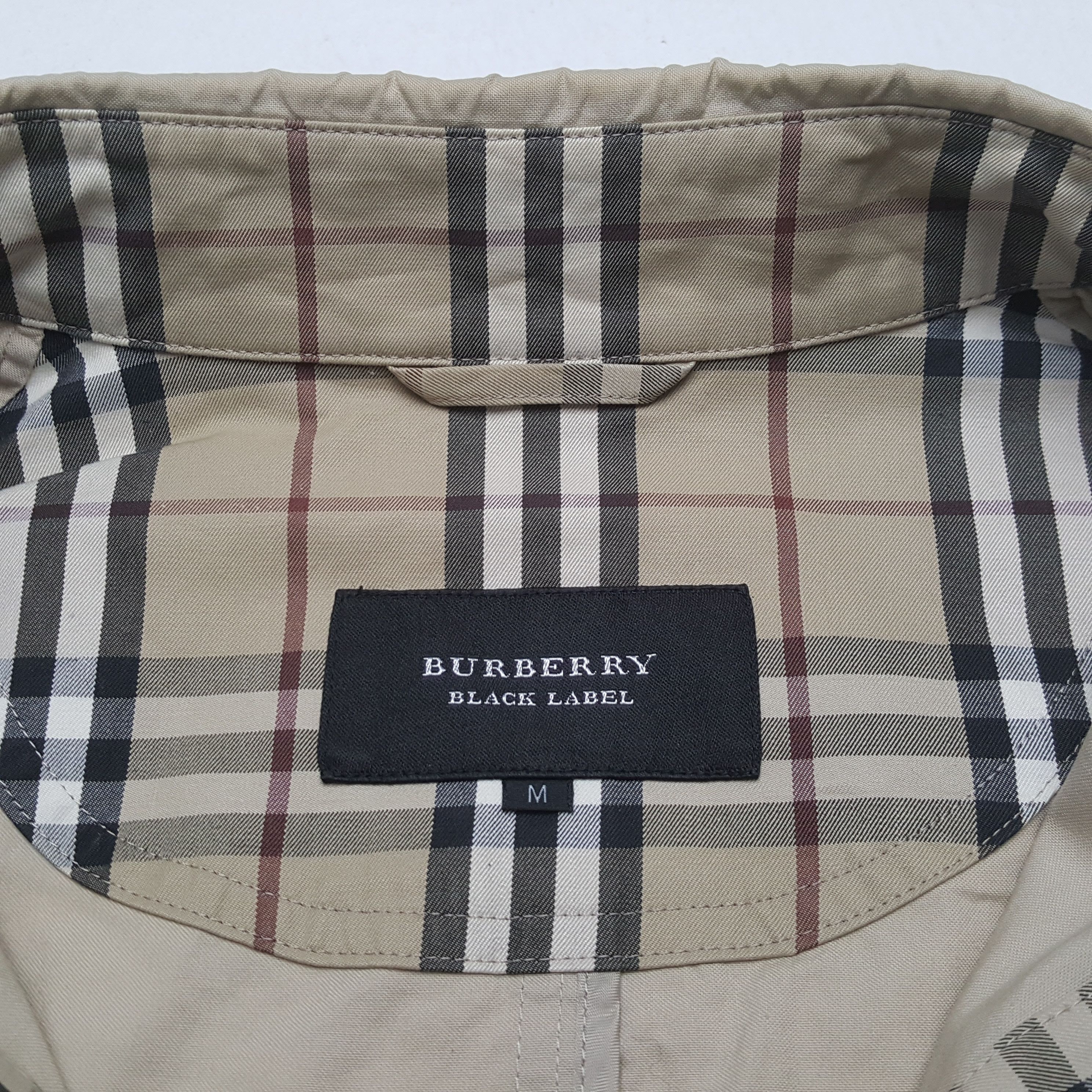 Burberry Vintage Burberry London Fashion Brand Shirt C319N32 Size US M / EU 48-50 / 2 - 6 Thumbnail