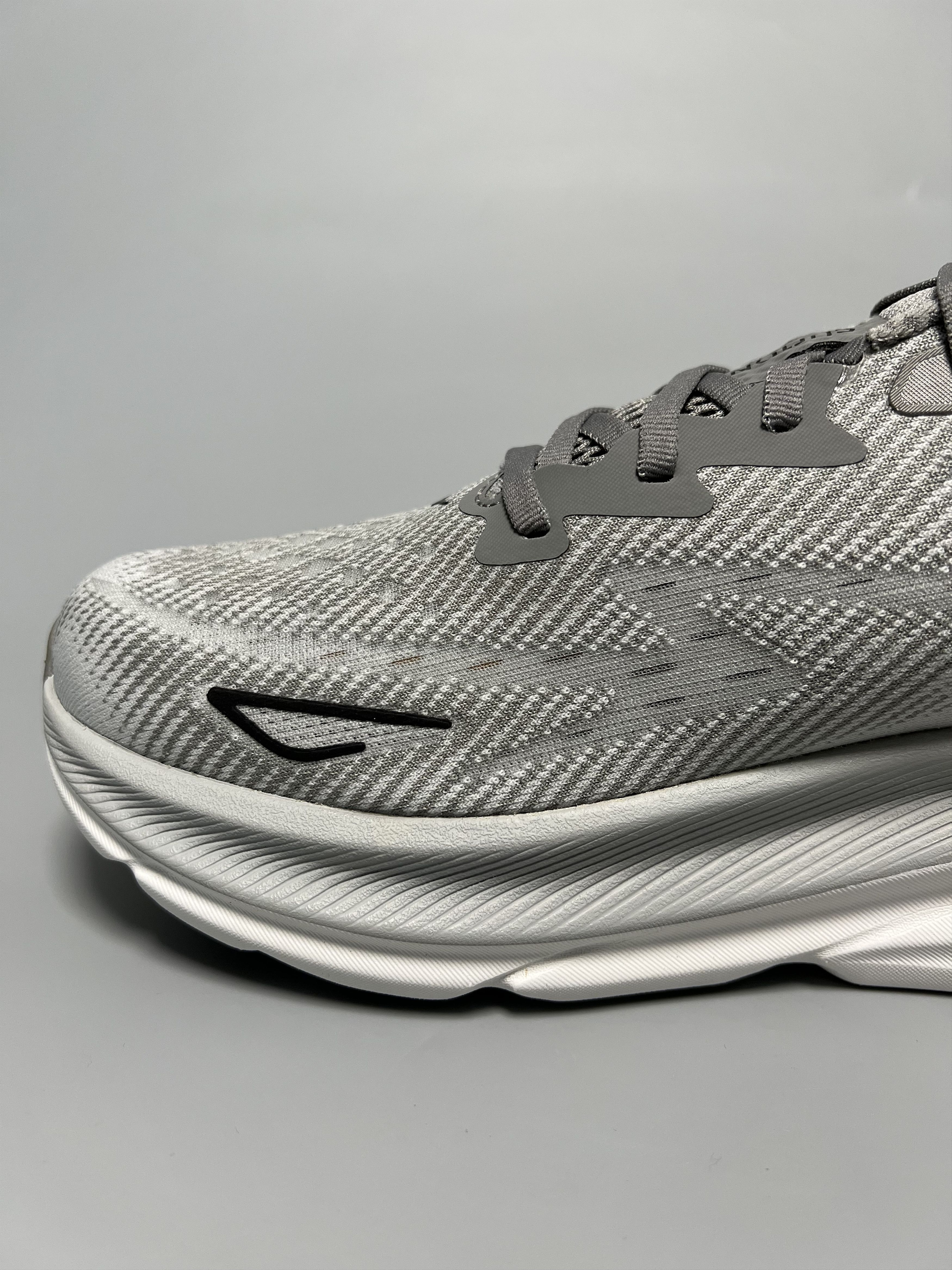 Hoka 11.5D Hoka One One Clifton 9 Running Shoes 1127895-HMBC Size US 11.5 / EU 44-45 - 10 Thumbnail