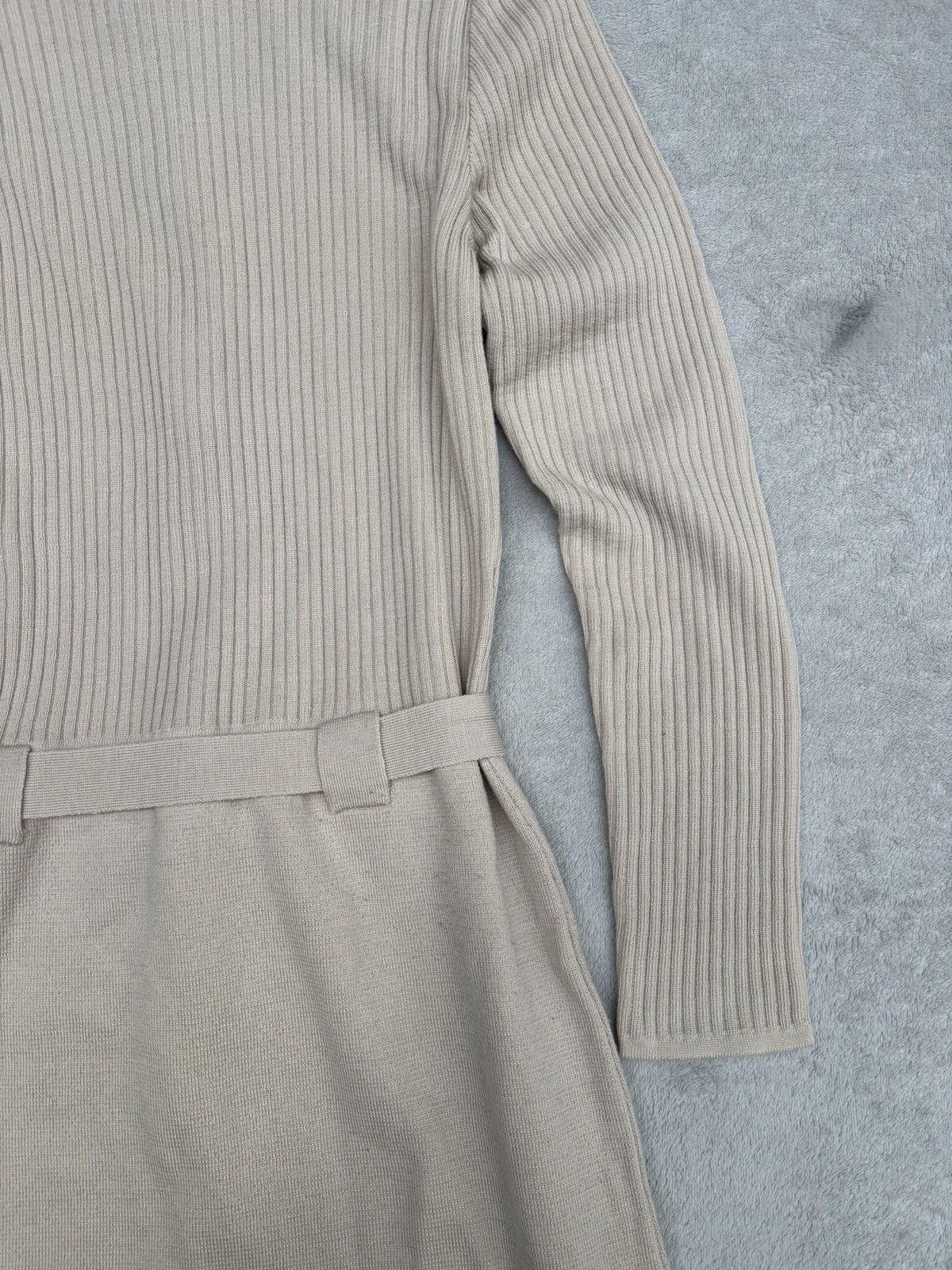 Givenchy Fall 1997 Givenchy Dress by Alexander Mcqueen Size M / US 6-8 / IT 42-44 - 14 Thumbnail
