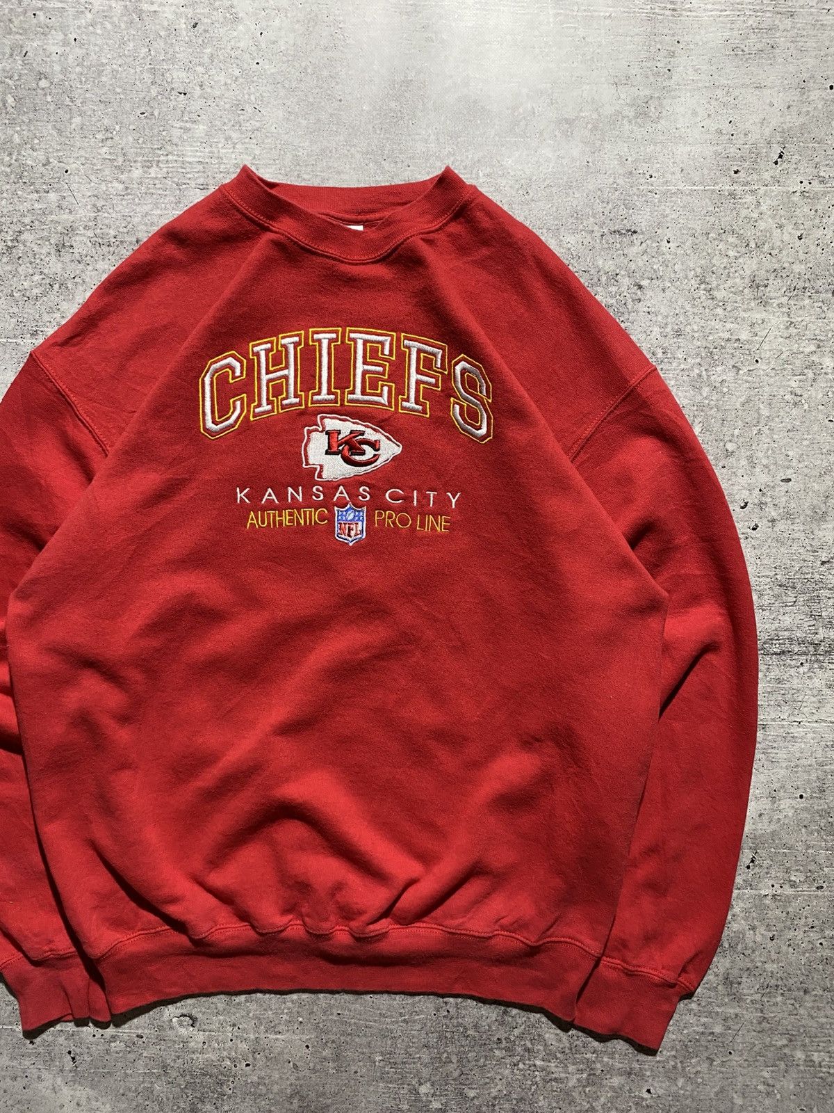 NFL × Vintage Chiefs vintage NFL sweatshirt Size US XL / EU 56 / 4 - 4 Thumbnail
